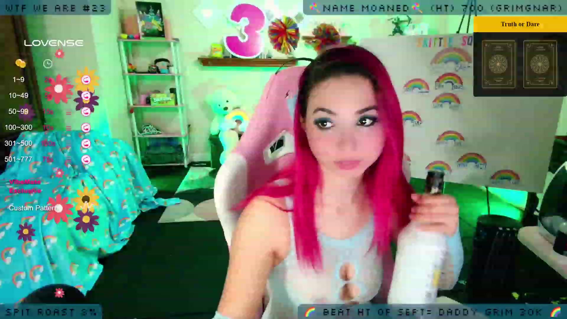 Gallery image thumbnail from JessWhitmore's myfreecams stream on, 09/17/2023, 04:07 image 15 of 20