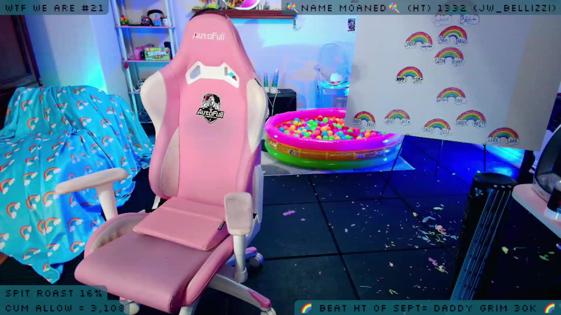 Gallery image thumbnail from JessWhitmore's myfreecams stream on, 09/17/2023, 06:39 image 10 of 20