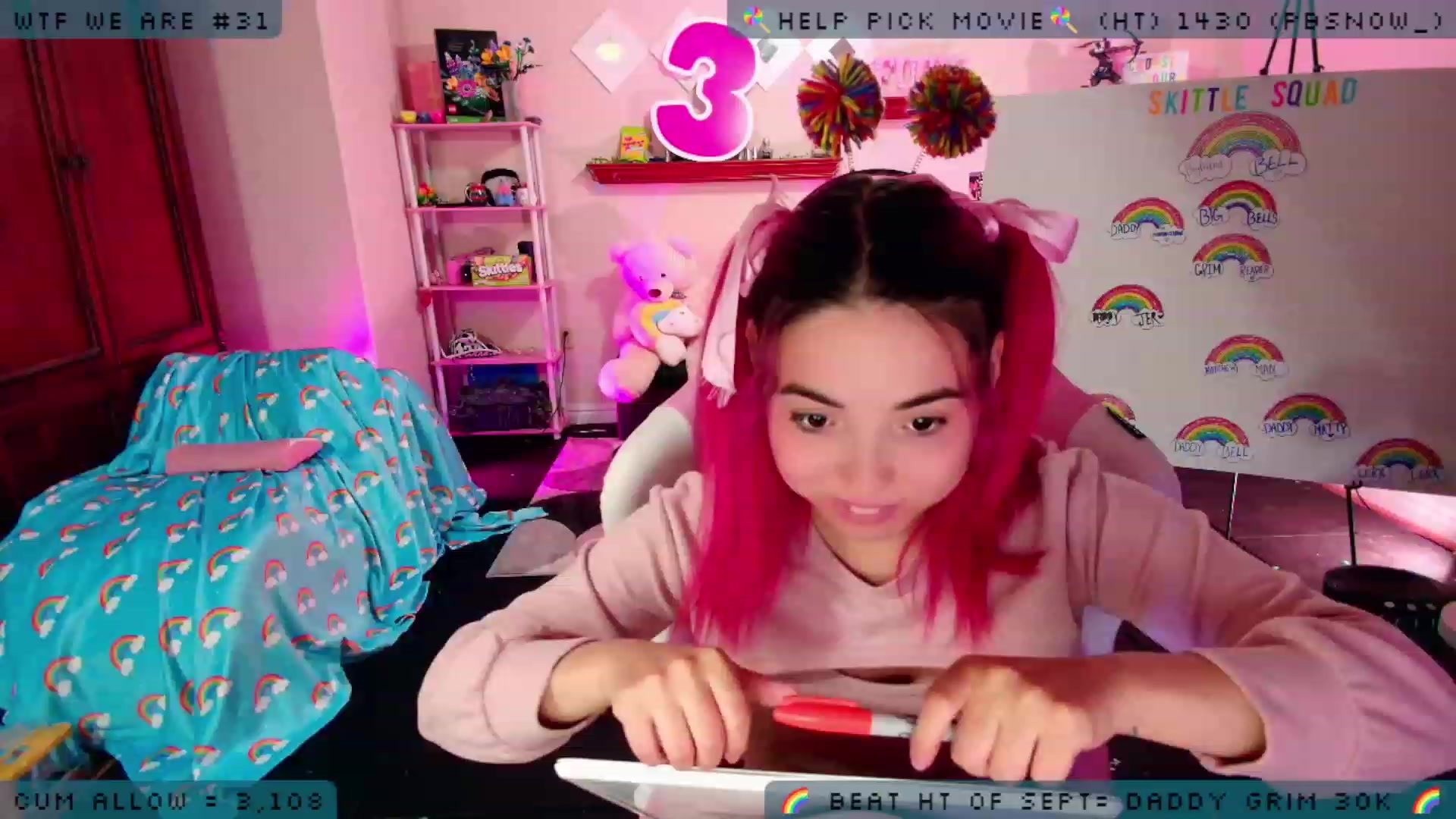 Gallery image thumbnail from JessWhitmore's myfreecams stream on, 09/21/2023, 04:39 image 1 of 20