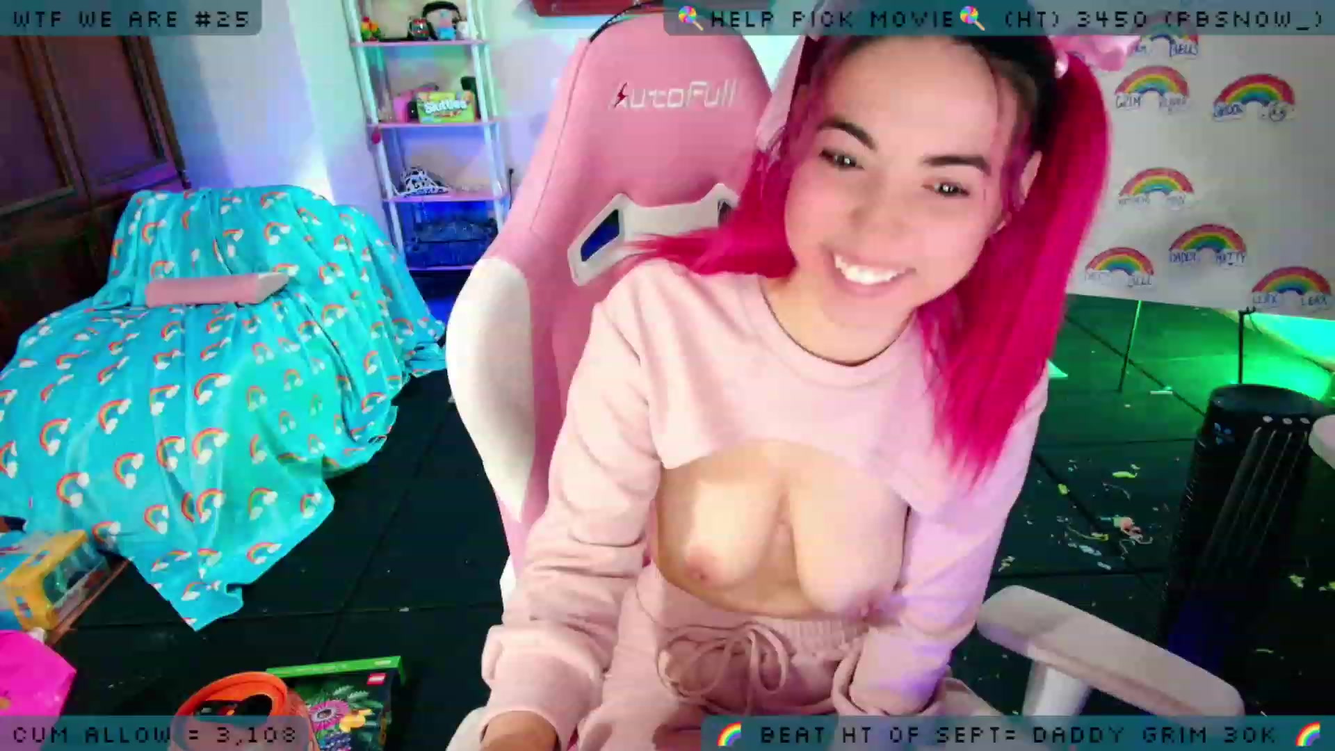 Gallery image thumbnail from JessWhitmore's myfreecams stream on, 09/21/2023, 04:39 image 15 of 20