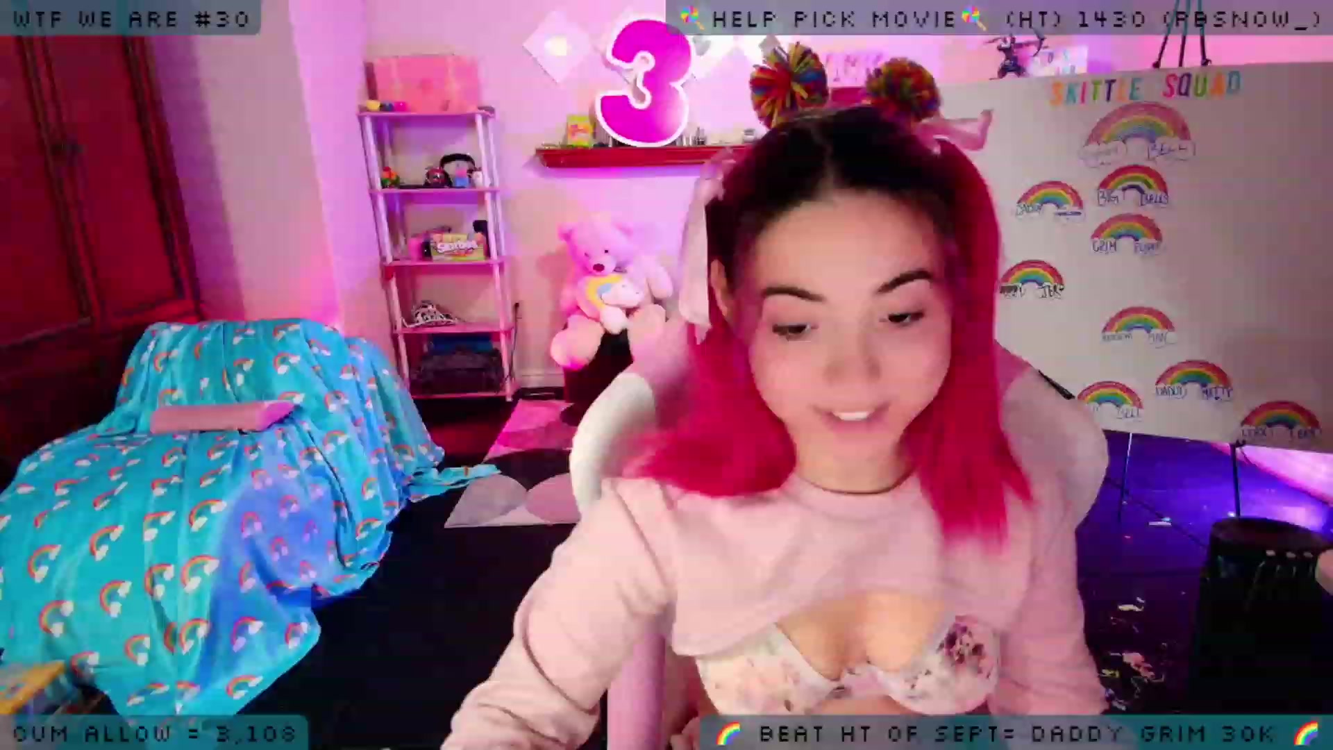 Gallery image thumbnail from JessWhitmore's myfreecams stream on, 09/21/2023, 04:39 image 4 of 20