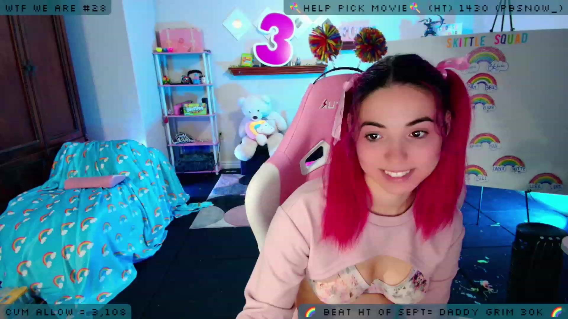 Gallery image thumbnail from JessWhitmore's myfreecams stream on, 09/21/2023, 04:39 image 7 of 20