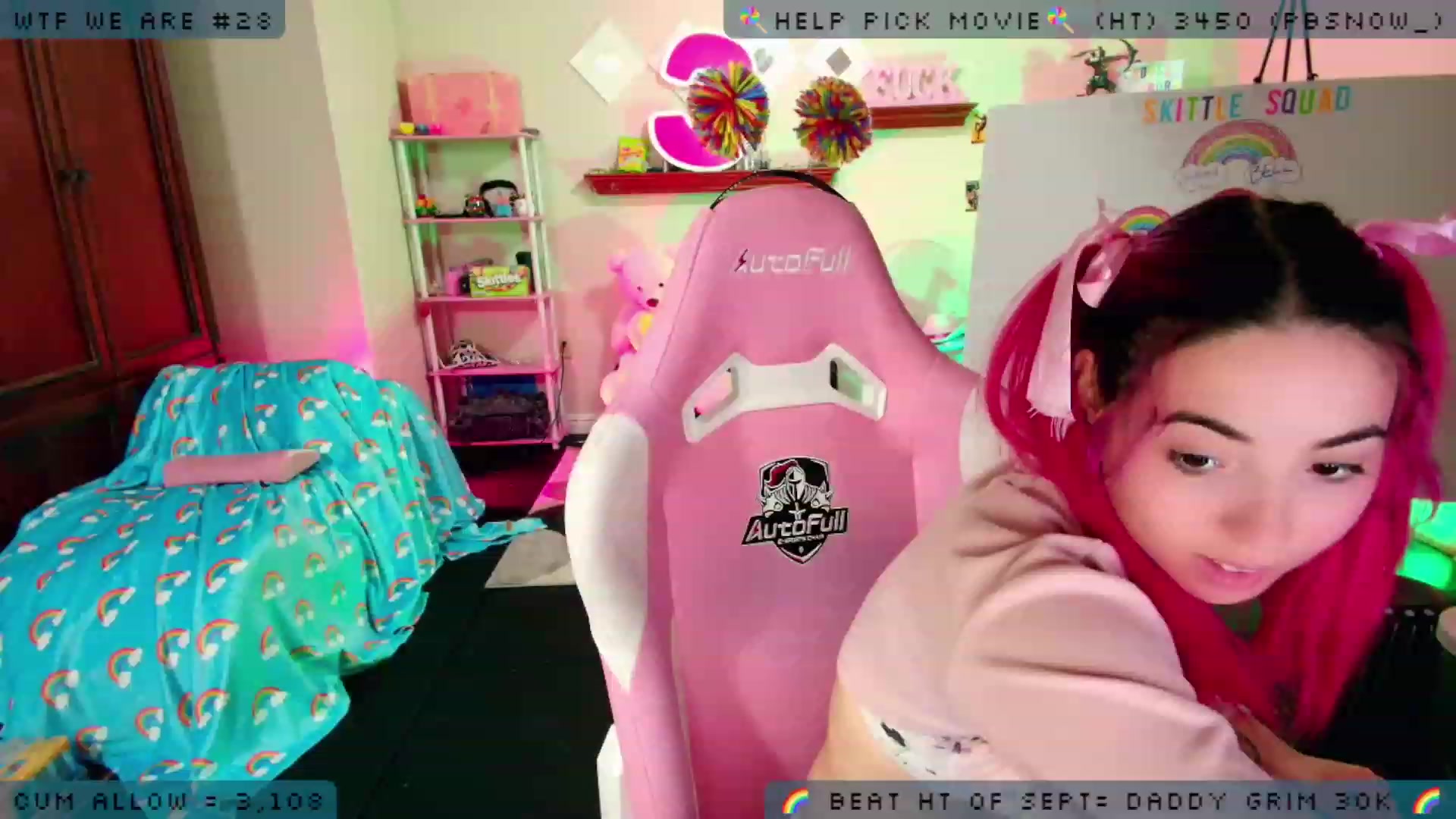 Gallery image thumbnail from JessWhitmore's myfreecams stream on, 09/21/2023, 04:39 image 10 of 20