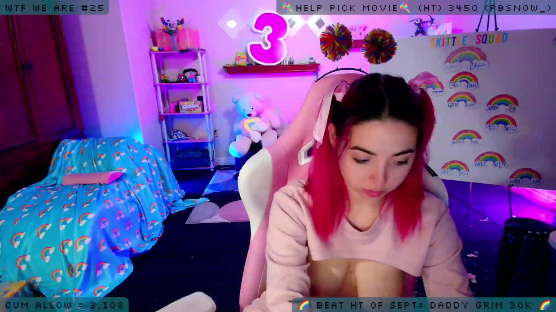 Gallery image thumbnail from JessWhitmore's myfreecams stream on, 09/22/2023, 10:10 image 11 of 20
