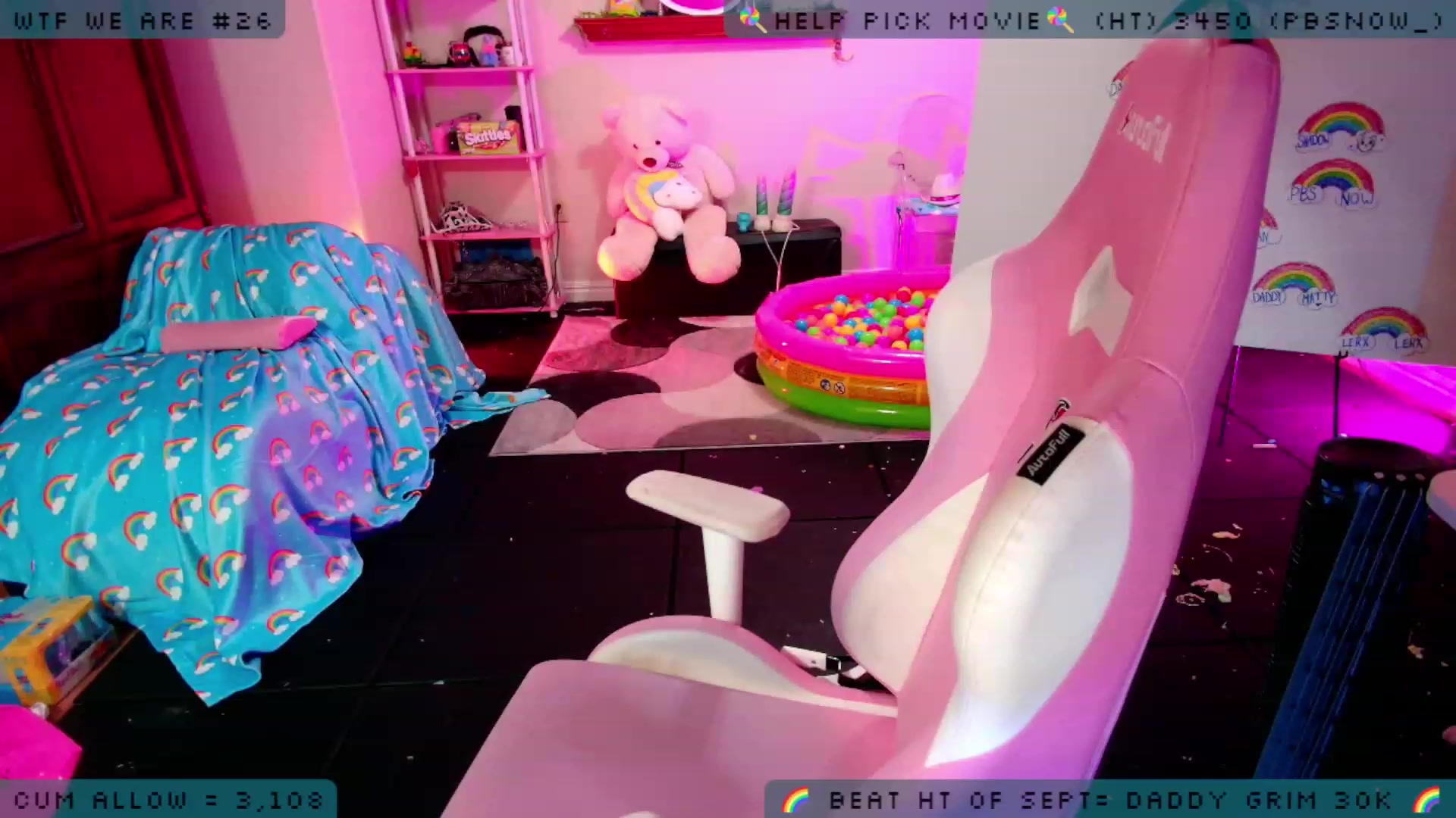 Gallery image thumbnail from JessWhitmore's myfreecams stream on, 09/22/2023, 10:10 image 14 of 20