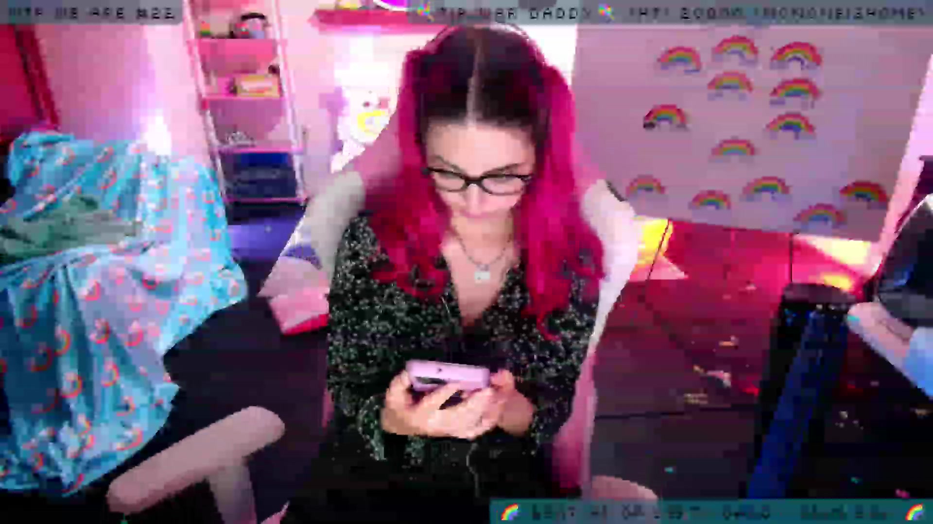 Gallery image thumbnail from JessWhitmore's myfreecams stream on, 09/24/2023, 05:41 image 18 of 20