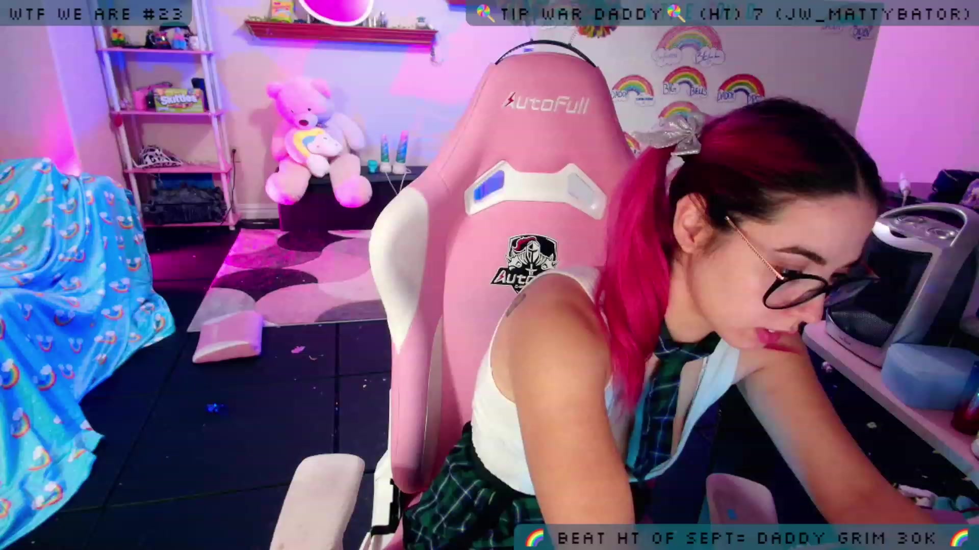 Gallery image thumbnail from JessWhitmore's myfreecams stream on, 09/27/2023, 04:38 image 20 of 20