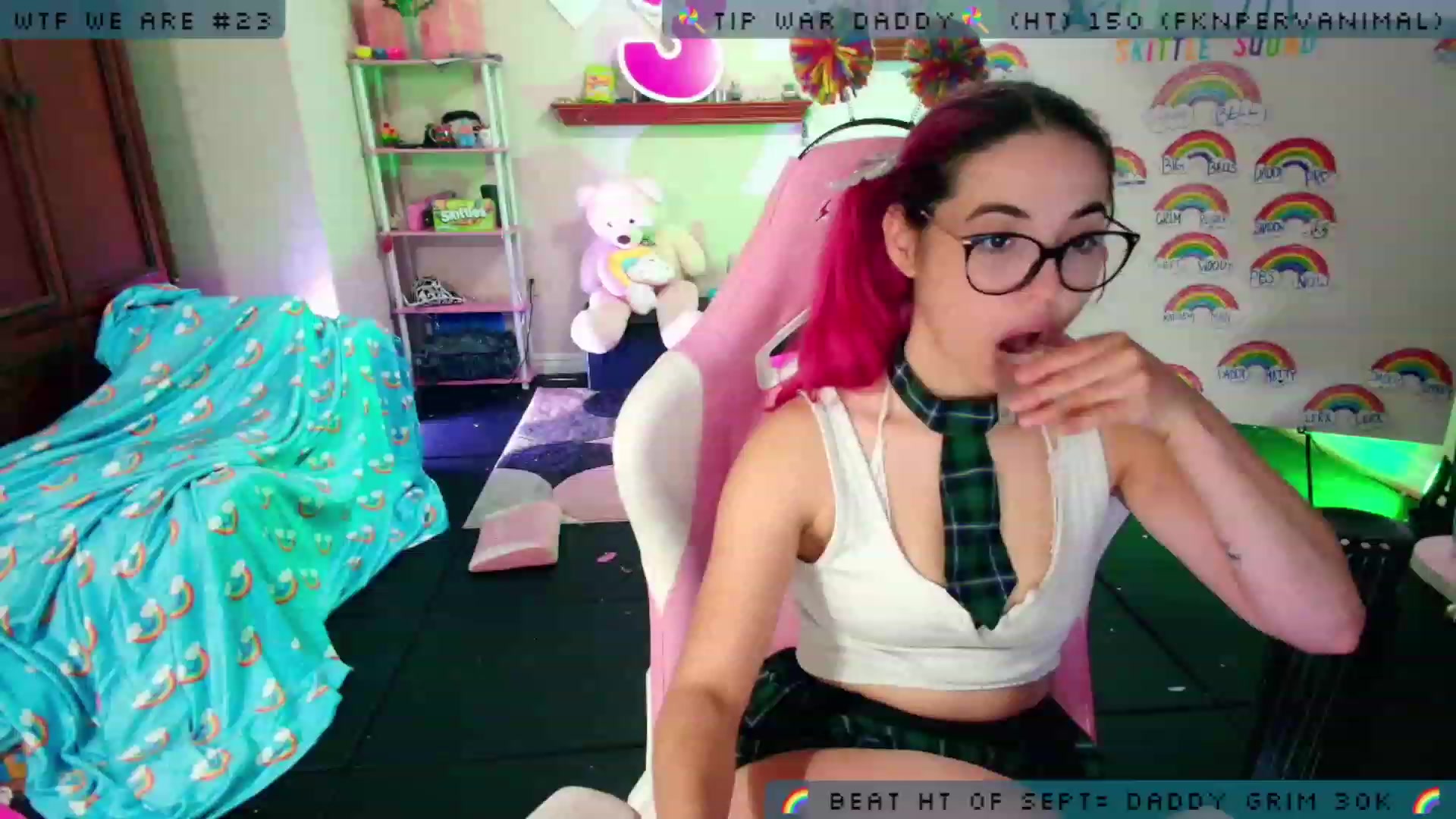 Gallery image thumbnail from JessWhitmore's myfreecams stream on, 09/27/2023, 06:04 image 6 of 20