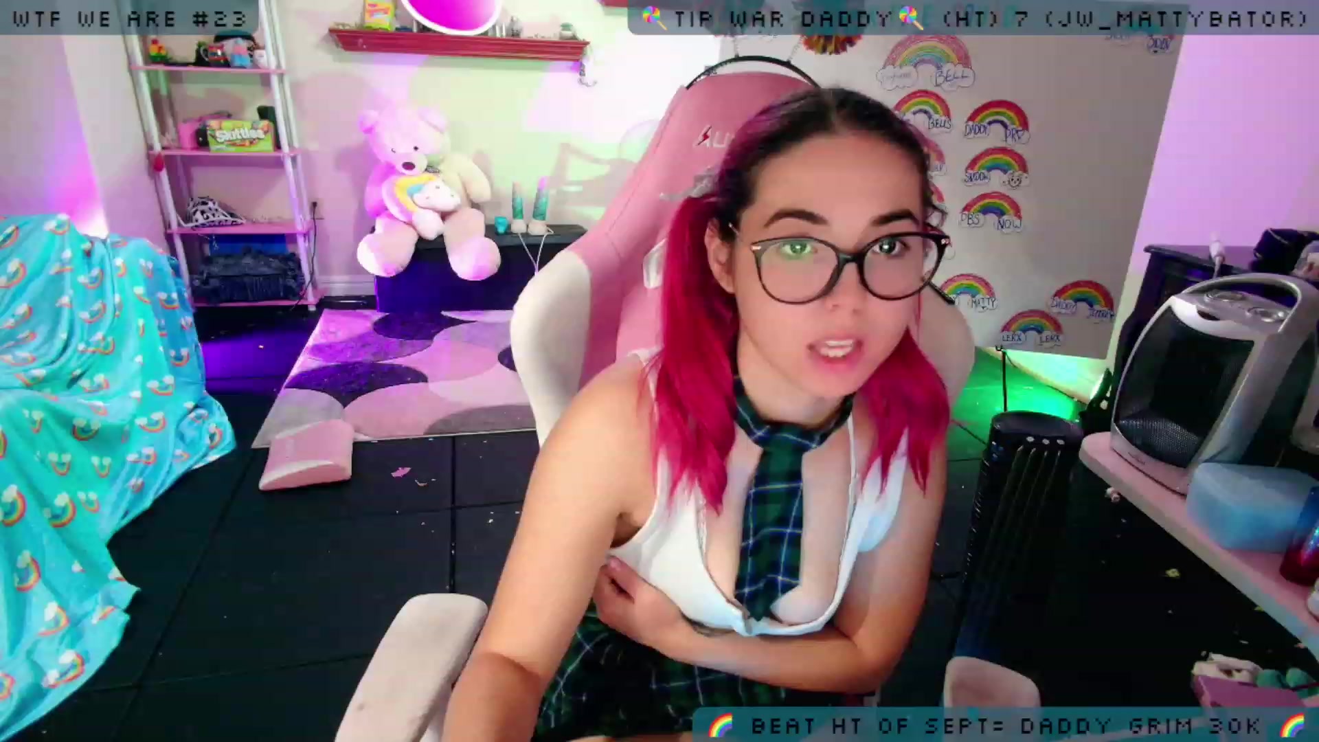 Gallery image thumbnail from JessWhitmore's myfreecams stream on, 09/27/2023, 06:04 image 1 of 20