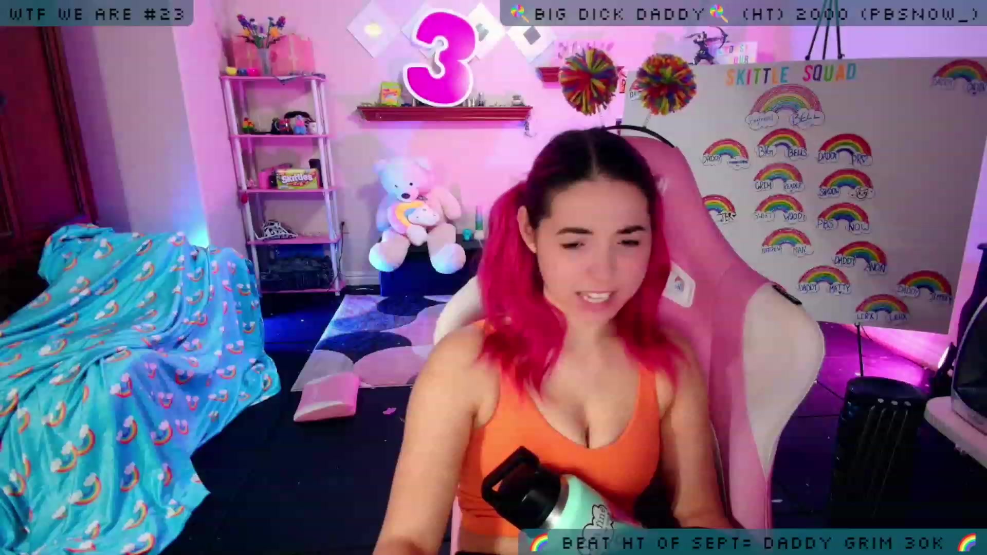 Gallery image thumbnail from JessWhitmore's myfreecams stream on, 09/28/2023, 08:37 image 7 of 20