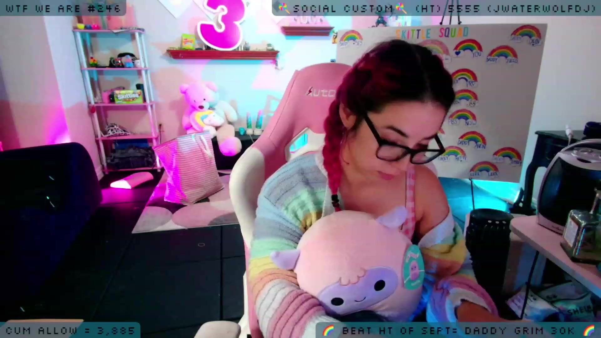 Gallery image thumbnail from JessWhitmore's myfreecams stream on, 10/04/2023, 05:34 image 19 of 20