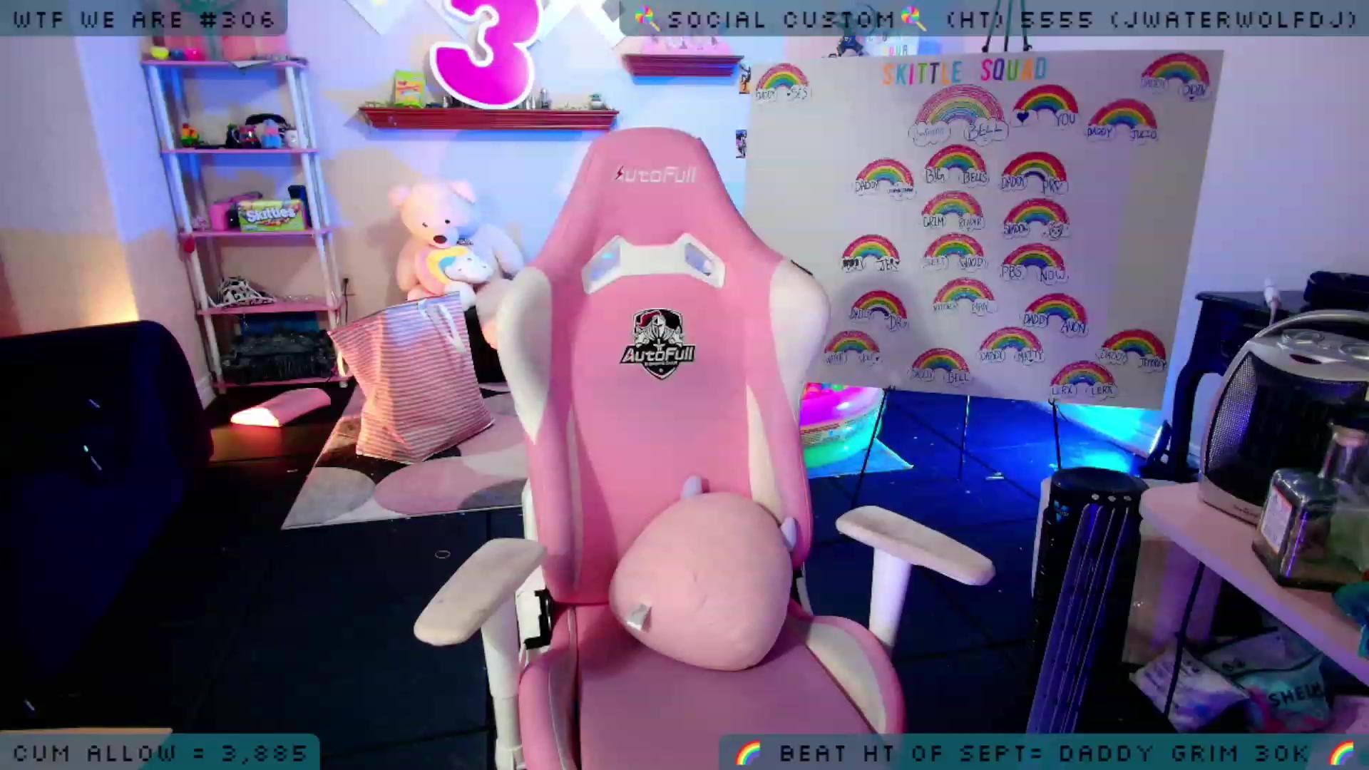 Gallery image thumbnail from JessWhitmore's myfreecams stream on, 10/04/2023, 05:34 image 1 of 20
