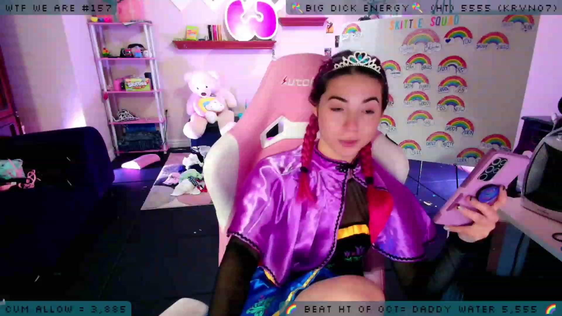 Gallery image thumbnail from JessWhitmore's myfreecams stream on, 10/05/2023, 04:04 image 12 of 20