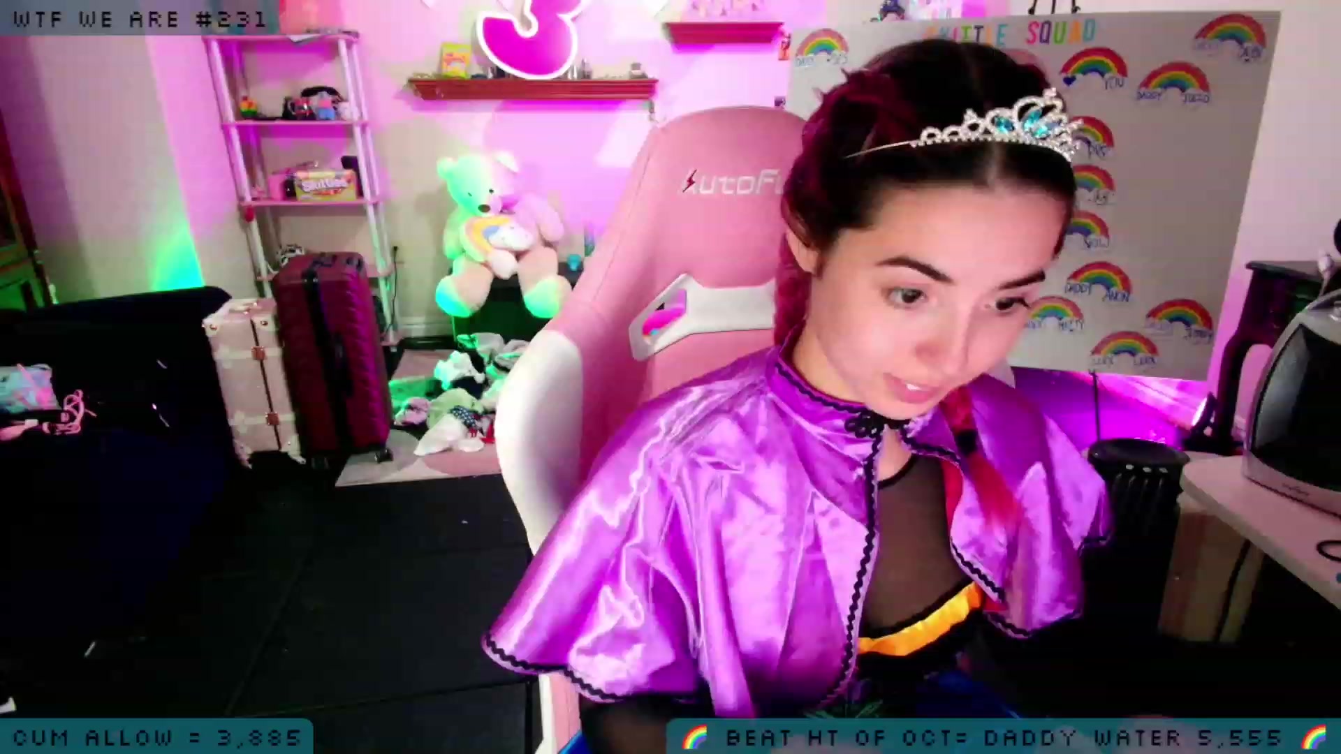 Gallery image thumbnail from JessWhitmore's myfreecams stream on, 10/05/2023, 04:04 image 6 of 20