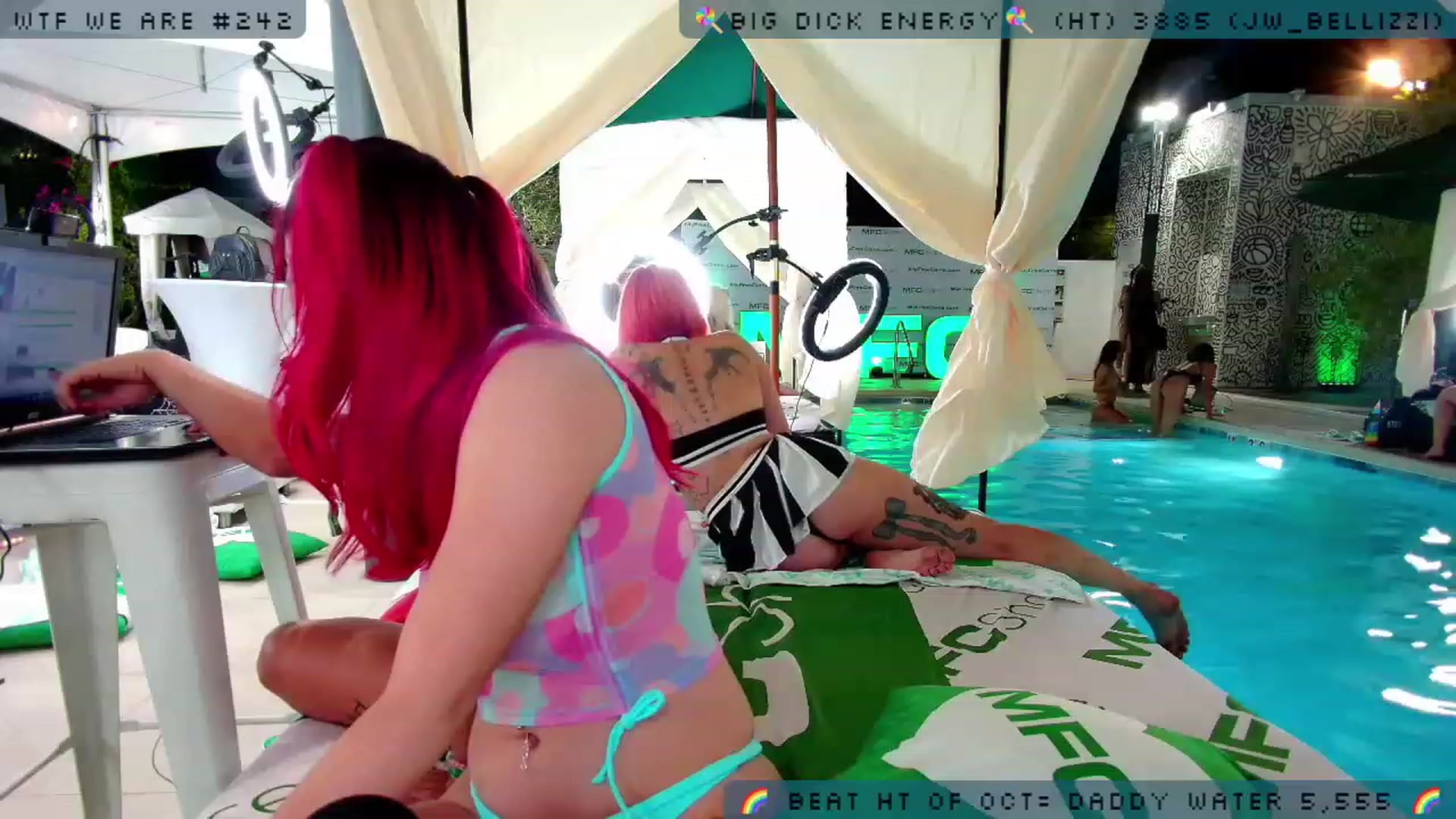 Gallery image thumbnail from JessWhitmore's myfreecams stream on, 10/10/2023, 06:02 image 20 of 20