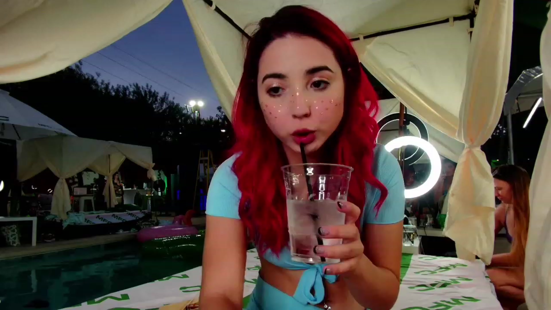 Gallery image thumbnail from JessWhitmore's myfreecams stream on, 10/11/2023, 01:33 image 18 of 20