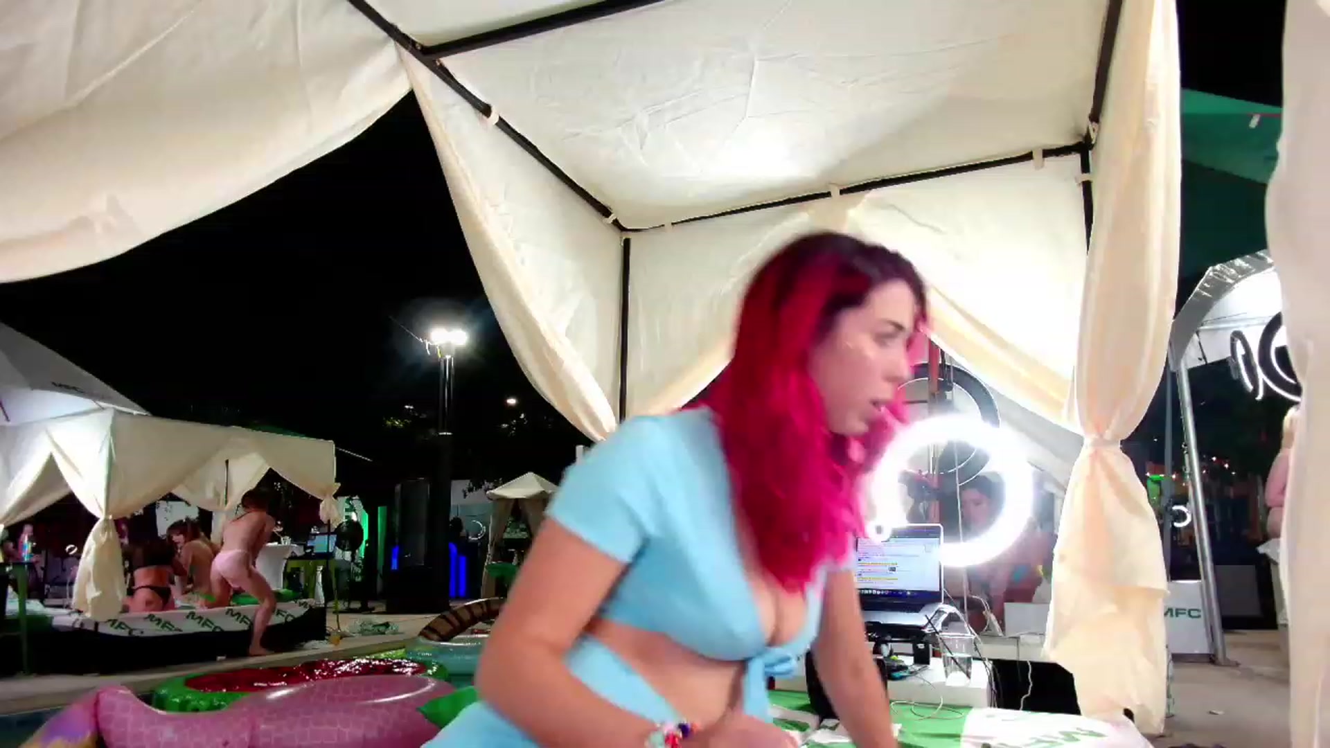 Gallery image thumbnail from JessWhitmore's myfreecams stream on, 10/11/2023, 03:36 image 11 of 20