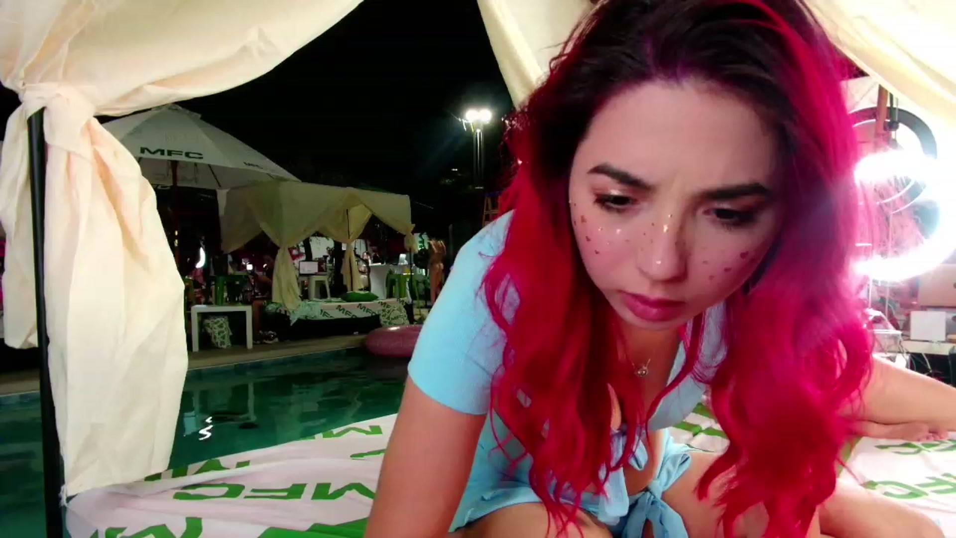 Gallery image thumbnail from JessWhitmore's myfreecams stream on, 10/11/2023, 03:36 image 2 of 20