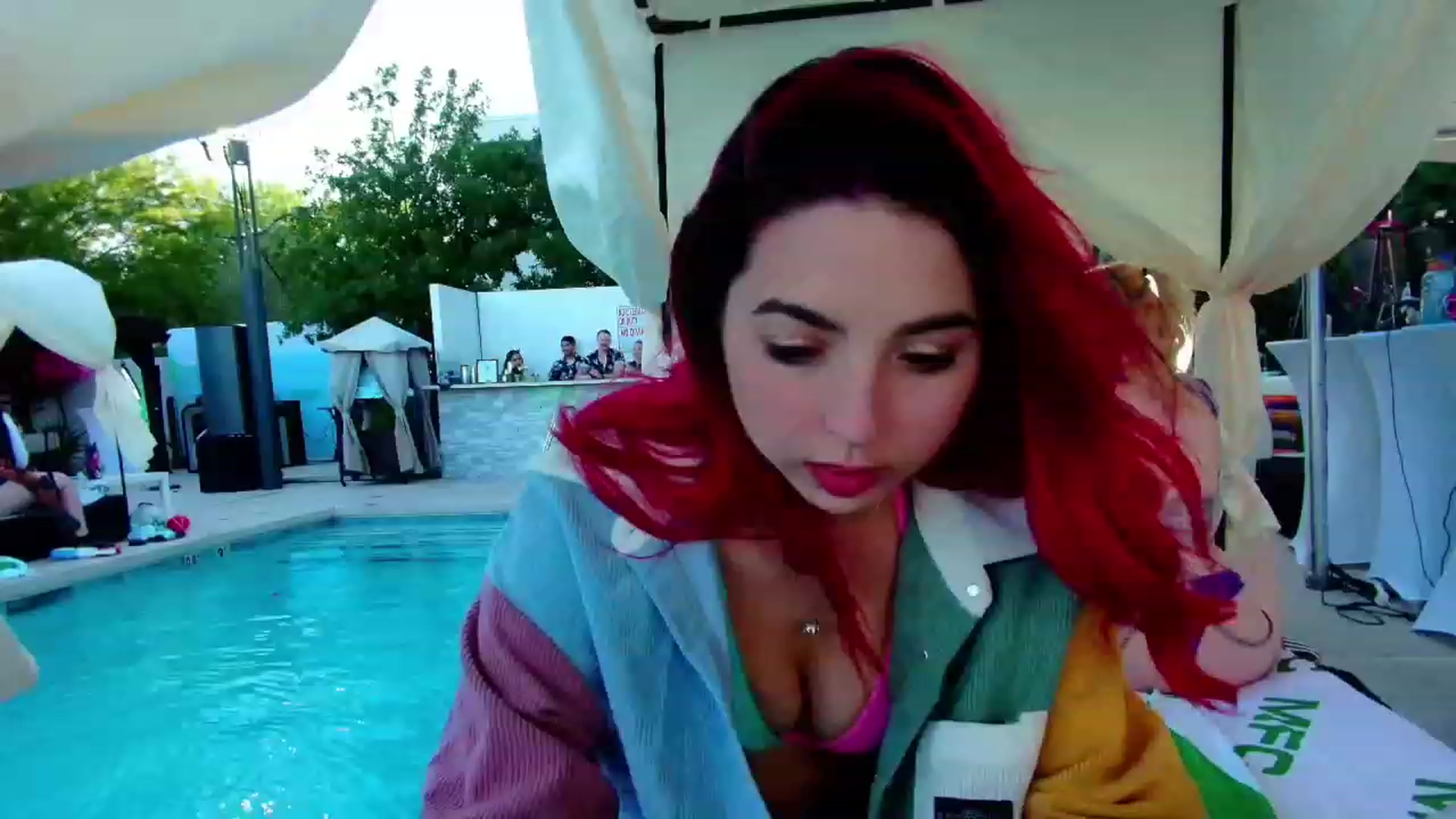 Gallery image thumbnail from JessWhitmore's myfreecams stream on, 10/12/2023, 24:22 image 6 of 20