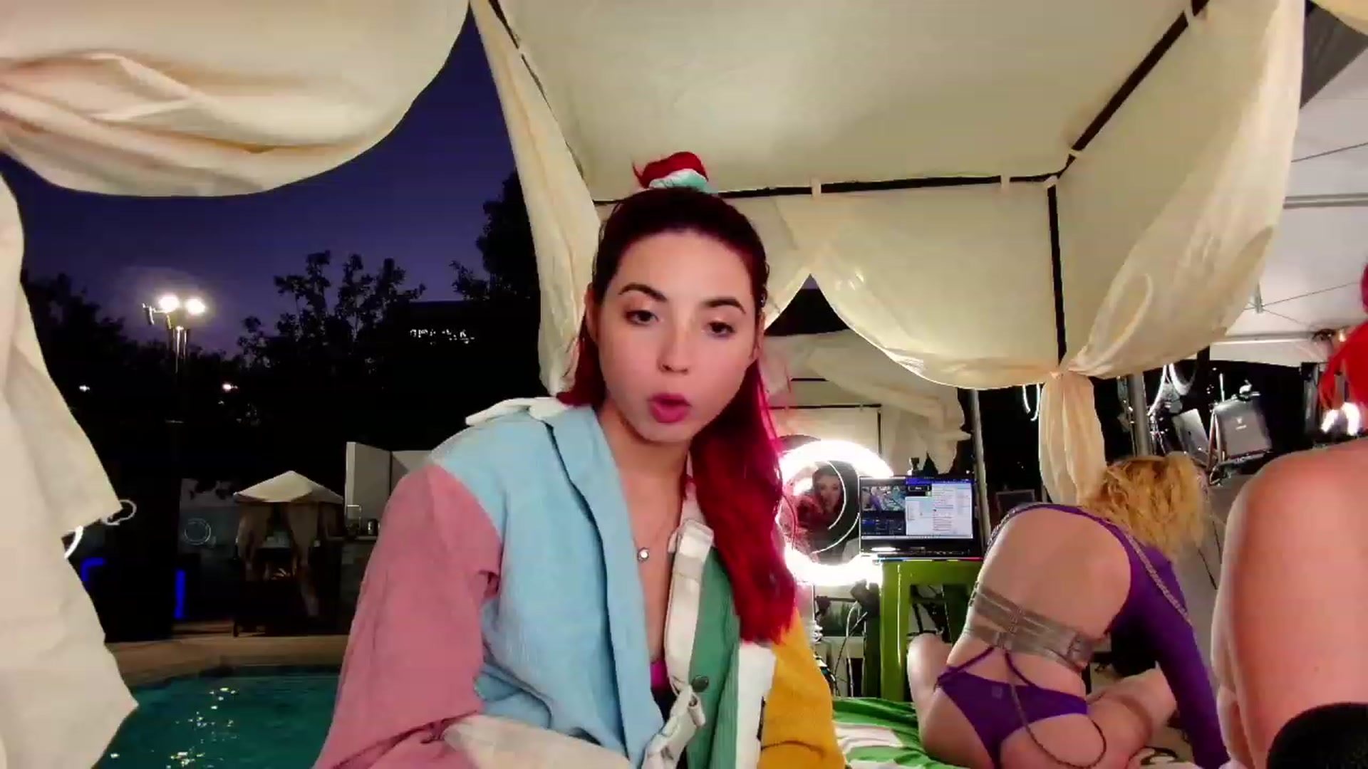 Gallery image thumbnail from JessWhitmore's myfreecams stream on, 10/12/2023, 02:14 image 11 of 20