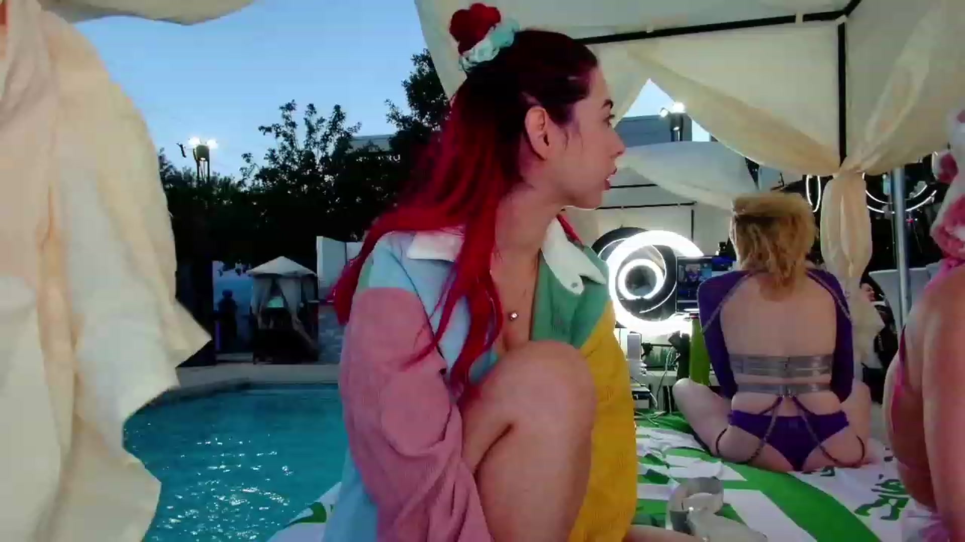 Gallery image thumbnail from JessWhitmore's myfreecams stream on, 10/12/2023, 02:14 image 7 of 20