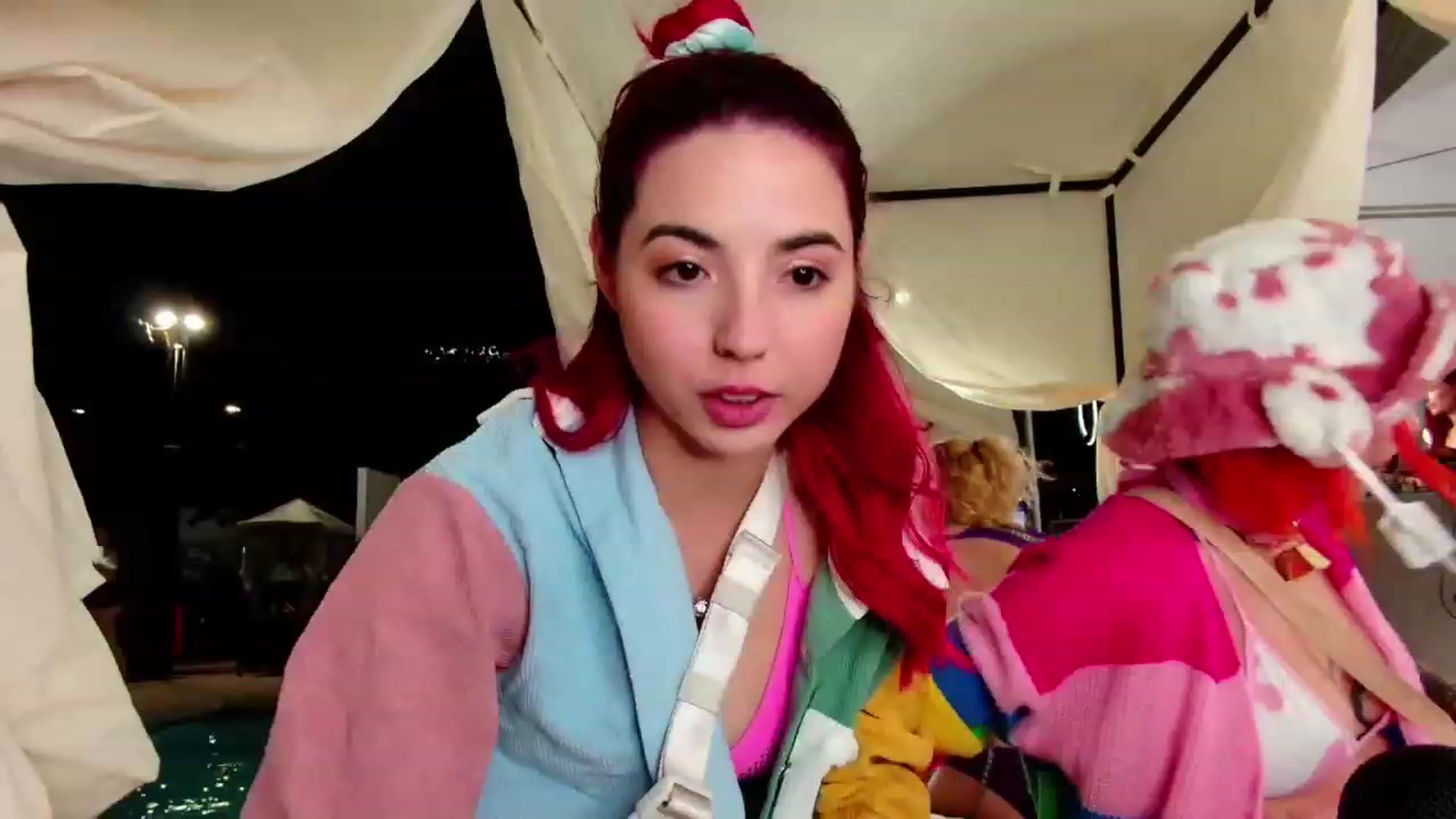 Gallery image thumbnail from JessWhitmore's myfreecams stream on, 10/12/2023, 02:14 image 17 of 20