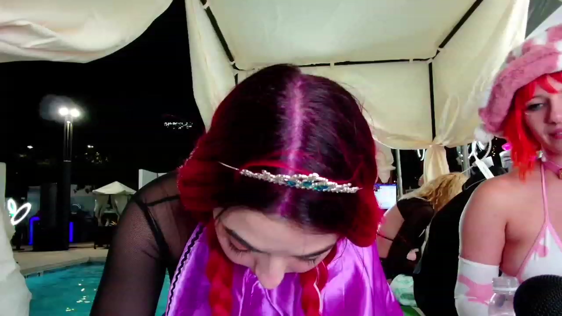 Gallery image thumbnail from JessWhitmore's myfreecams stream on, 10/12/2023, 03:28 image 4 of 20