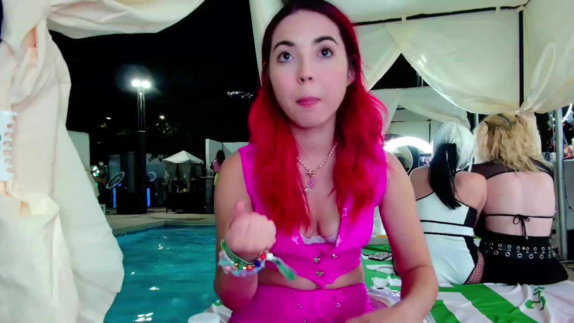 Gallery image thumbnail from JessWhitmore's myfreecams stream on, 10/12/2023, 05:49 image 18 of 20