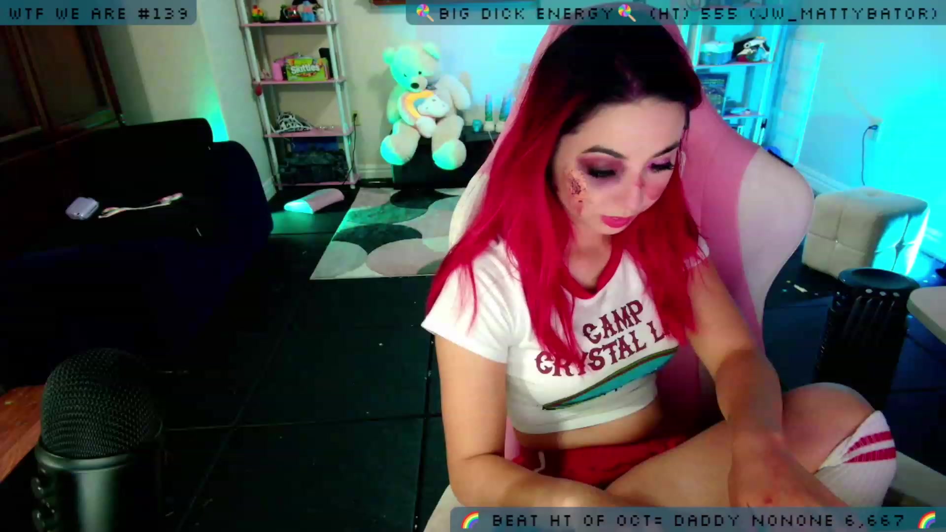 Gallery image thumbnail from JessWhitmore's myfreecams stream on, 10/14/2023, 03:31 image 16 of 20