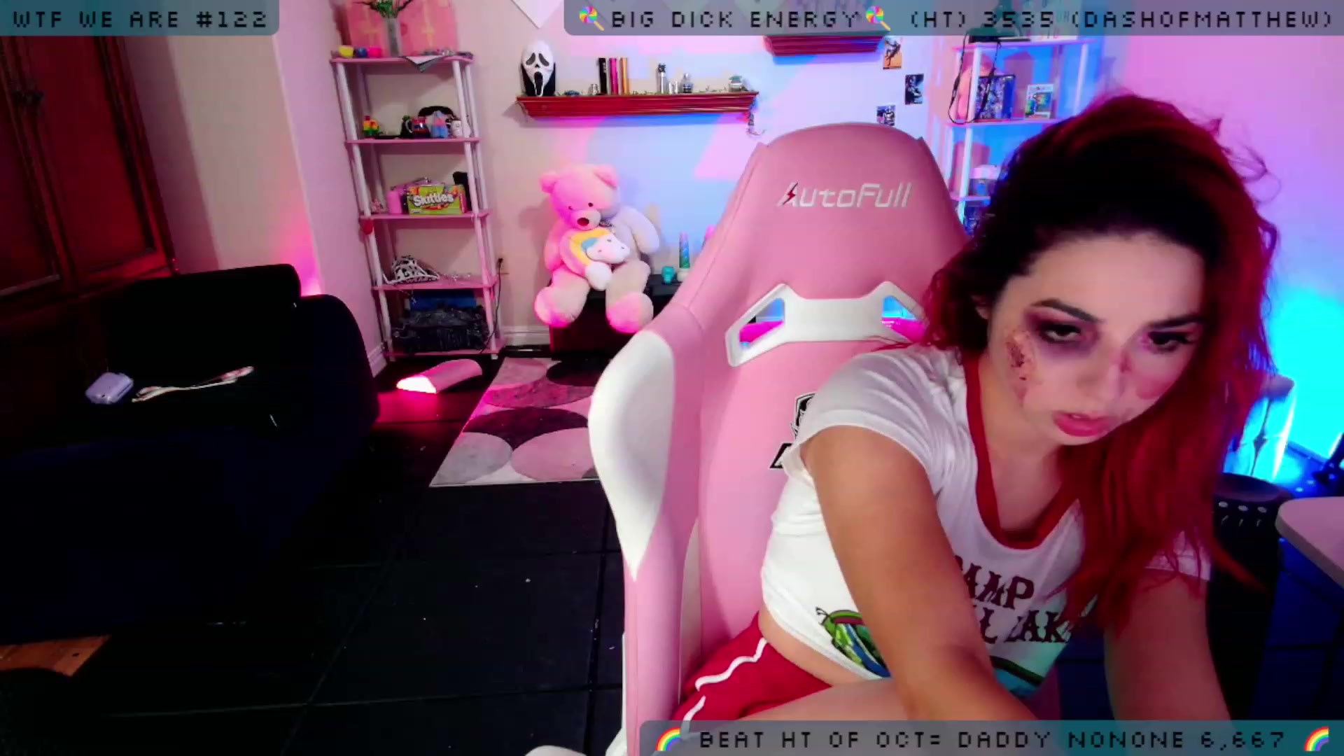 Gallery image thumbnail from JessWhitmore's myfreecams stream on, 10/14/2023, 07:43 image 5 of 20