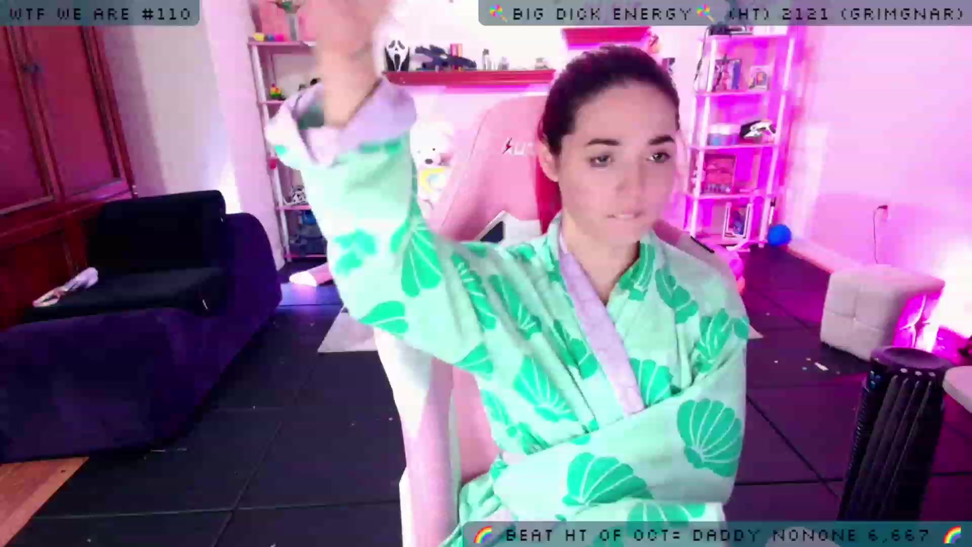 Gallery image thumbnail from JessWhitmore's myfreecams stream on, 10/17/2023, 06:58 image 20 of 20