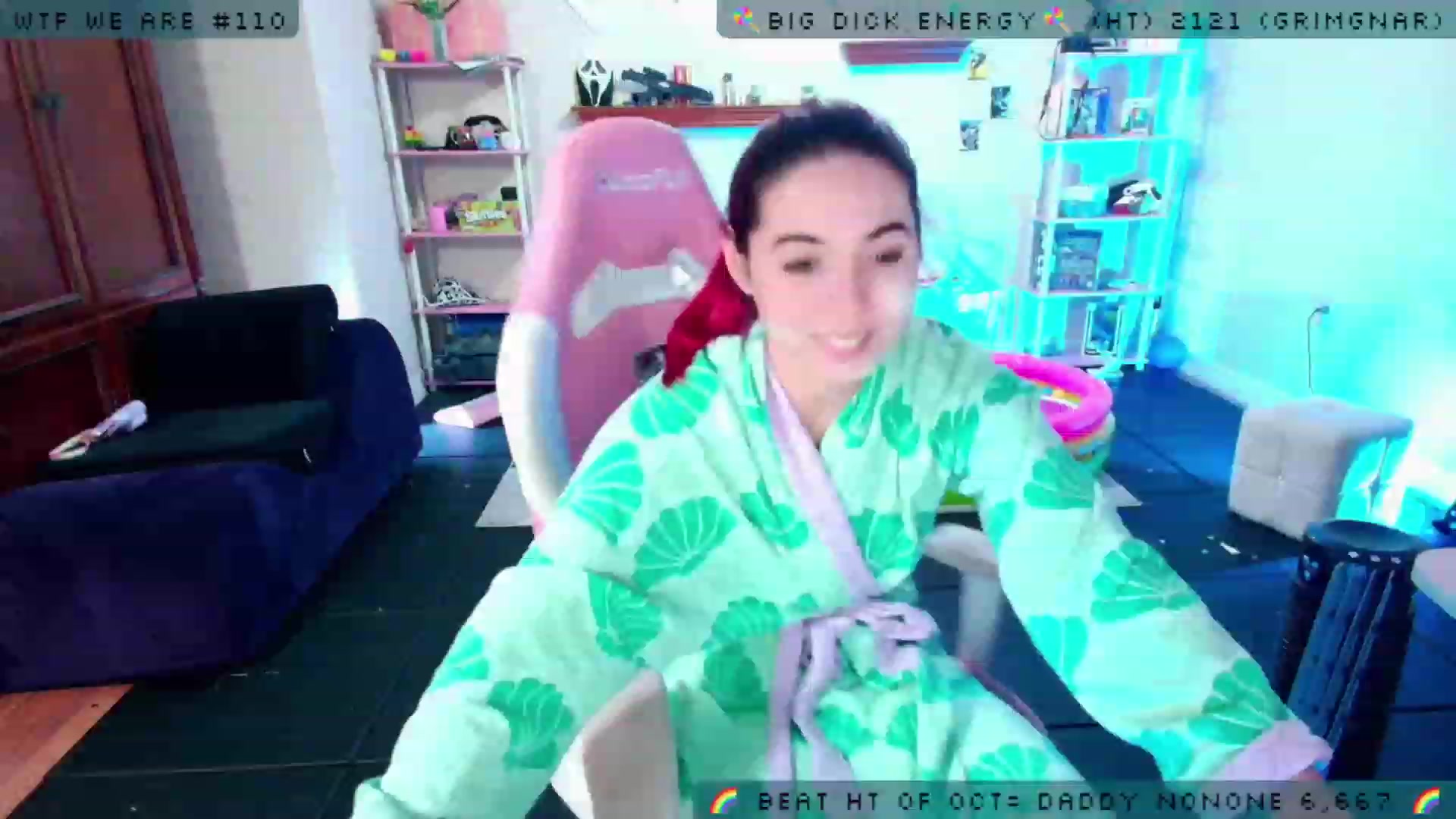 Gallery image thumbnail from JessWhitmore's myfreecams stream on, 10/17/2023, 06:58 image 19 of 20