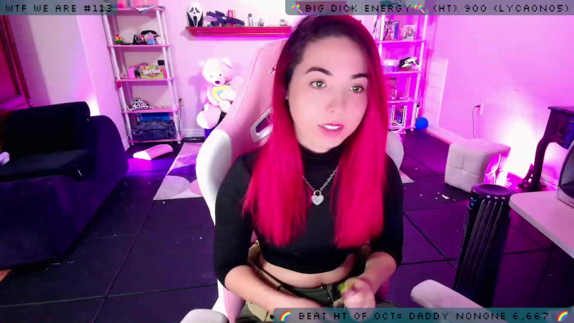 Gallery image thumbnail from JessWhitmore's myfreecams stream on, 10/18/2023, 06:30 image 1 of 20