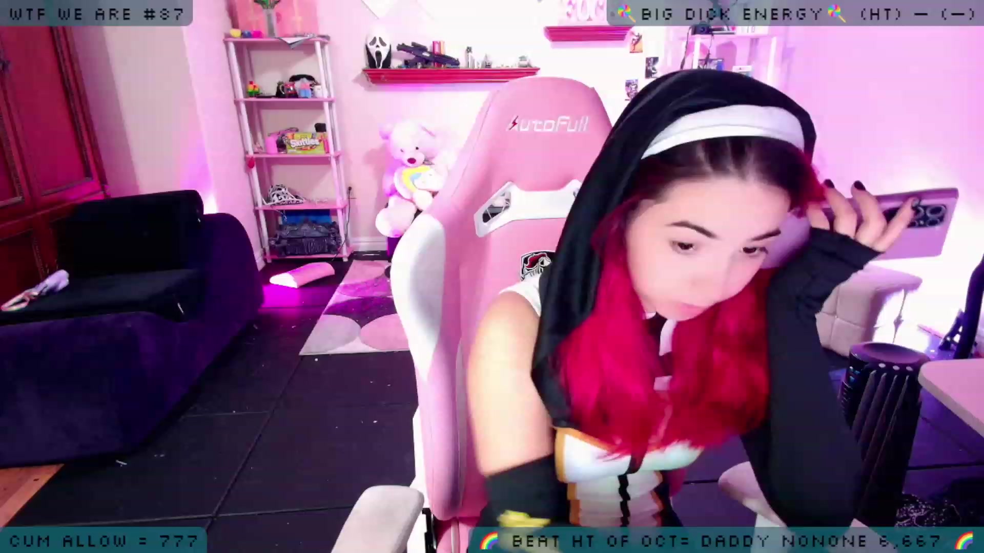 Gallery image thumbnail from JessWhitmore's myfreecams stream on, 10/19/2023, 04:38 image 2 of 20