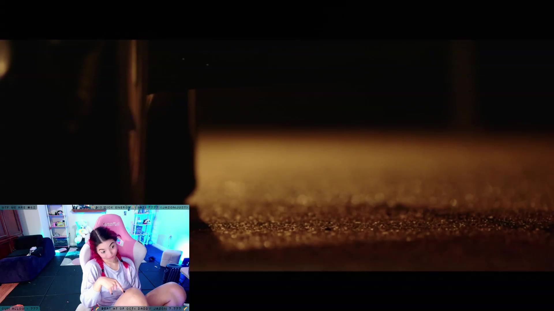 Gallery image thumbnail from JessWhitmore's myfreecams stream on, 10/20/2023, 08:07 image 13 of 20