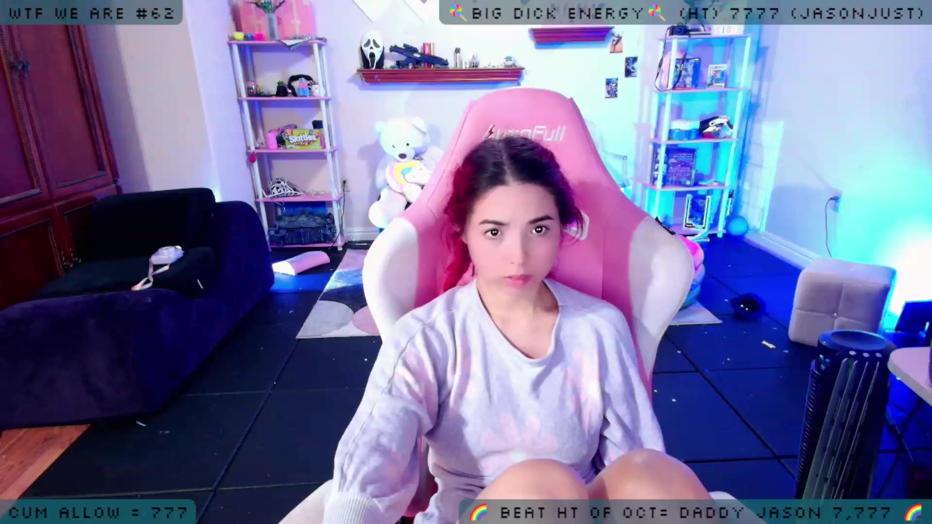 Gallery image thumbnail from JessWhitmore's myfreecams stream on, 10/20/2023, 08:31 image 5 of 20
