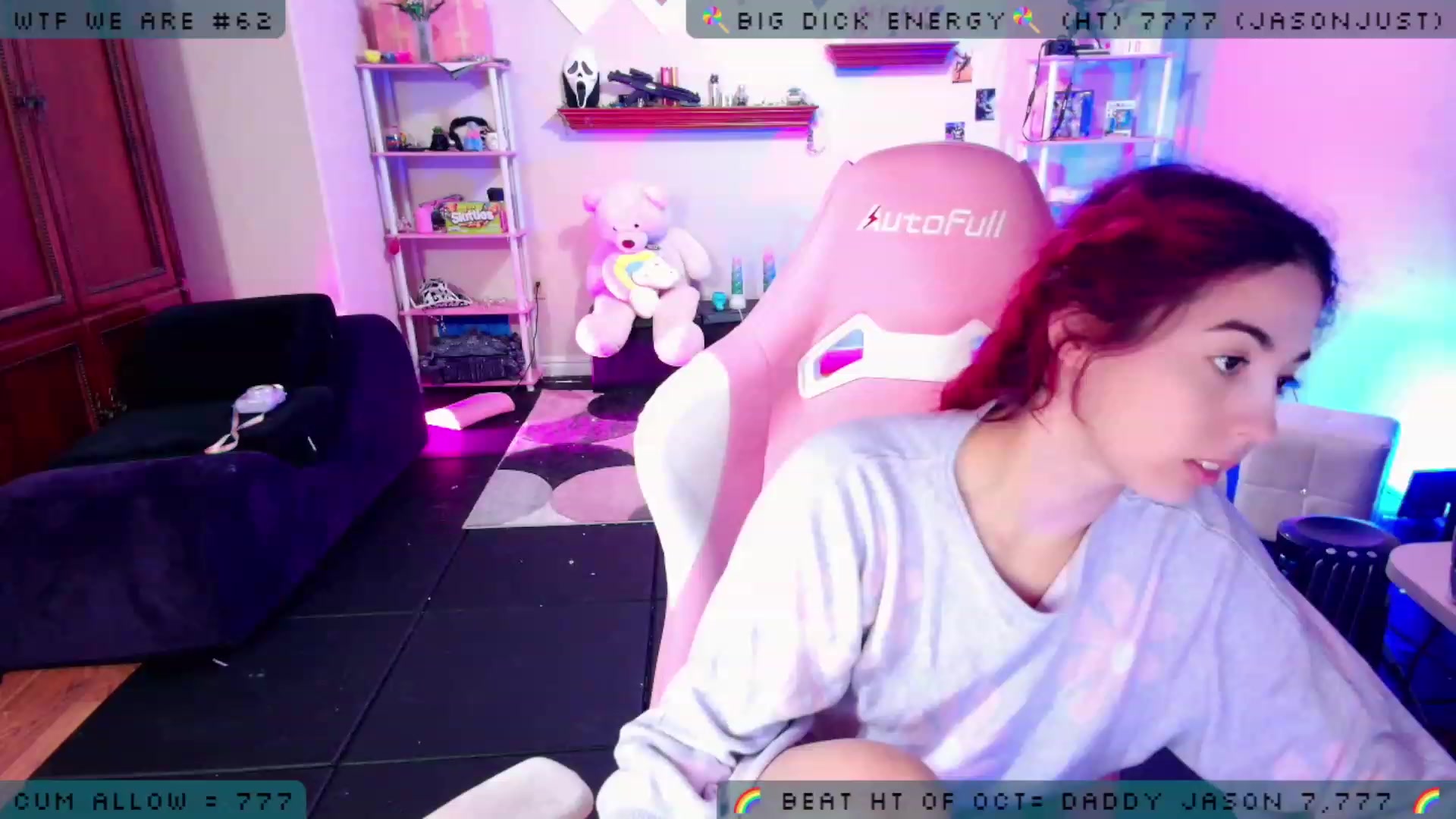Gallery image thumbnail from JessWhitmore's myfreecams stream on, 10/20/2023, 08:31 image 16 of 20