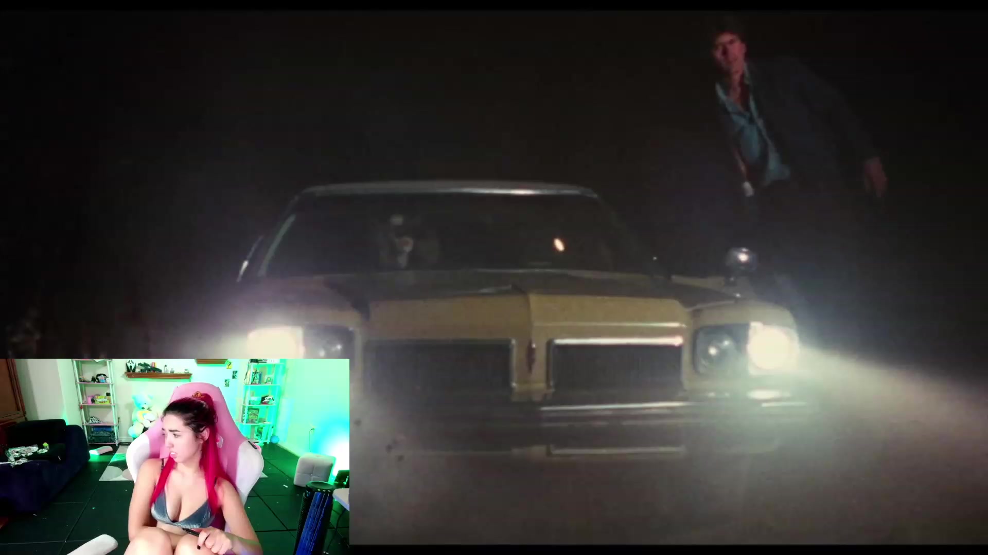 Gallery image thumbnail from JessWhitmore's myfreecams stream on, 10/24/2023, 06:45 image 13 of 20