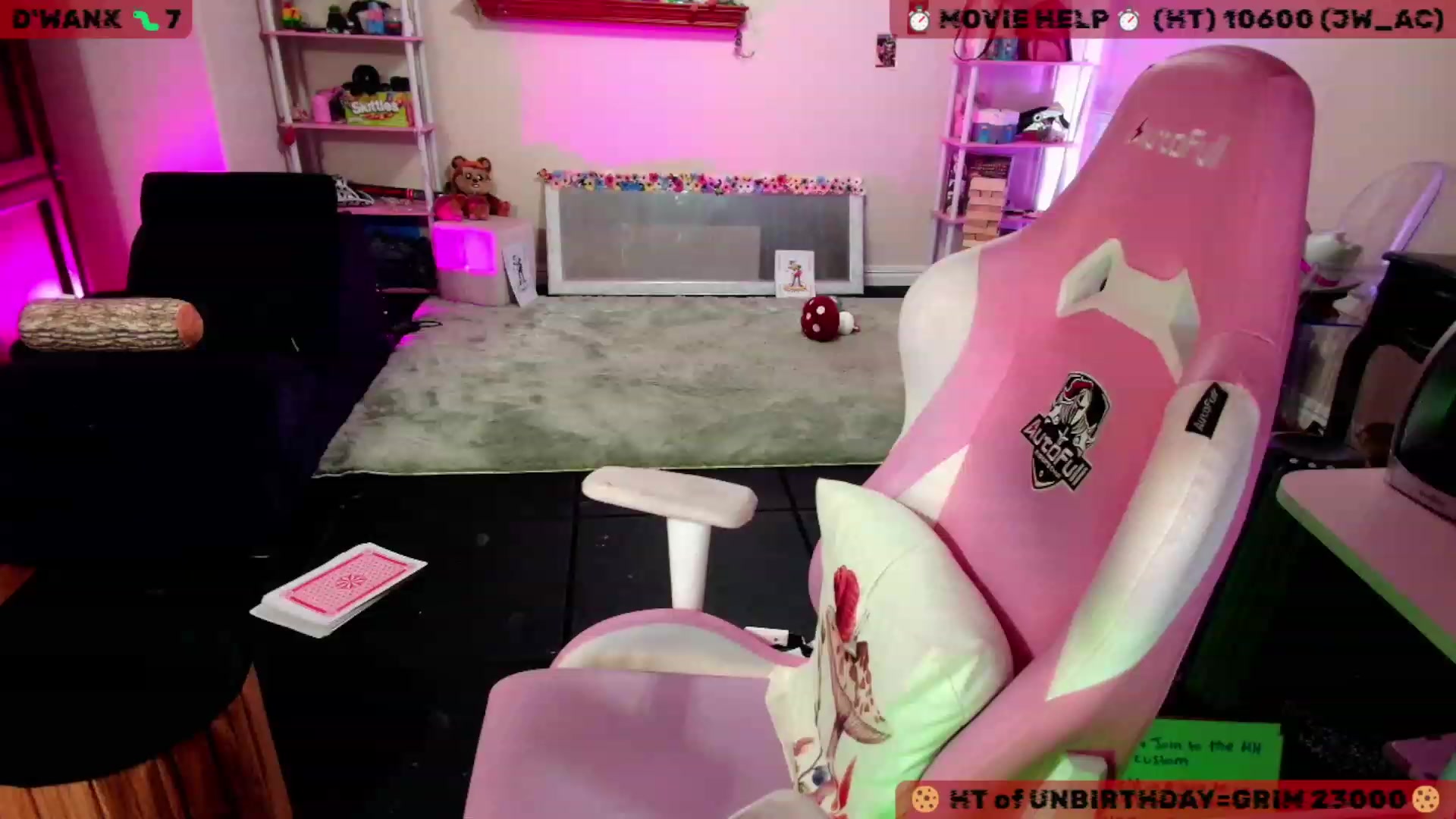 Gallery image thumbnail from JessWhitmore's myfreecams stream on, 11/06/2023, 09:06 image 4 of 20