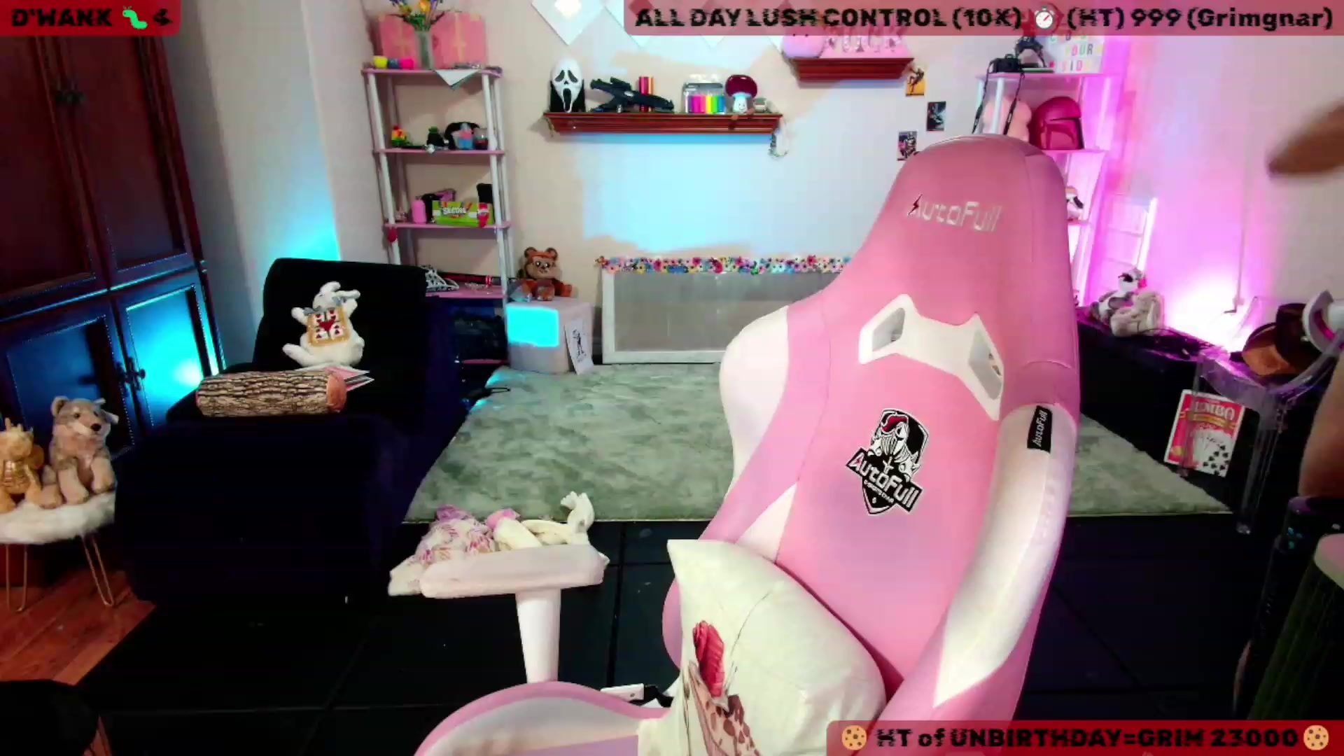 Gallery image thumbnail from JessWhitmore's myfreecams stream on, 11/10/2023, 04:55 image 1 of 20