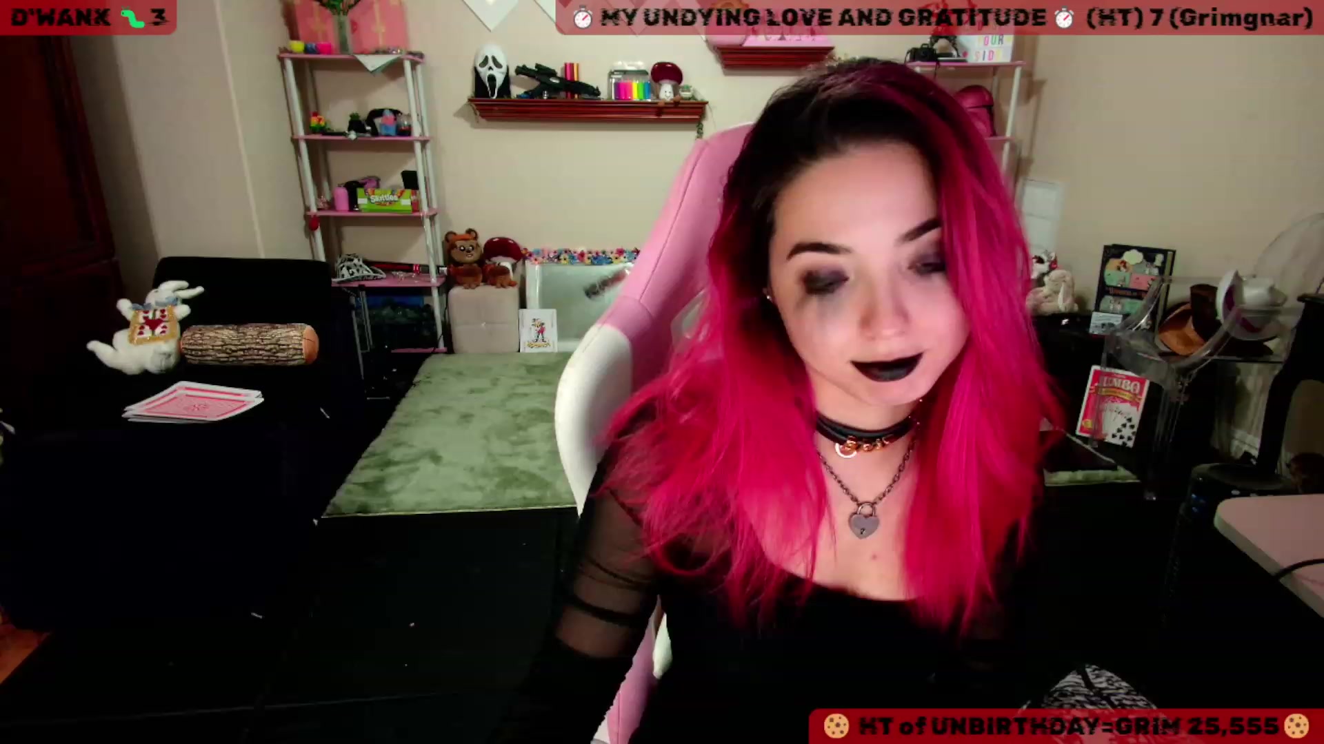 Gallery image thumbnail from JessWhitmore's myfreecams stream on, 11/13/2023, 07:43 image 3 of 20