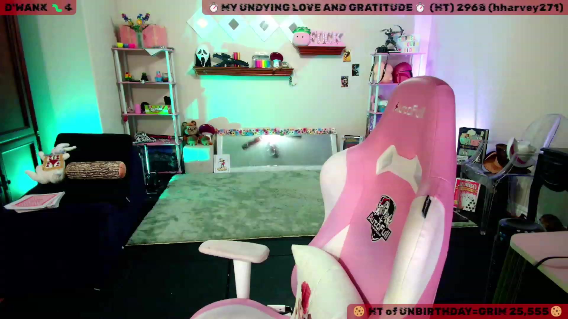 Gallery image thumbnail from JessWhitmore's myfreecams stream on, 11/16/2023, 06:59 image 9 of 20