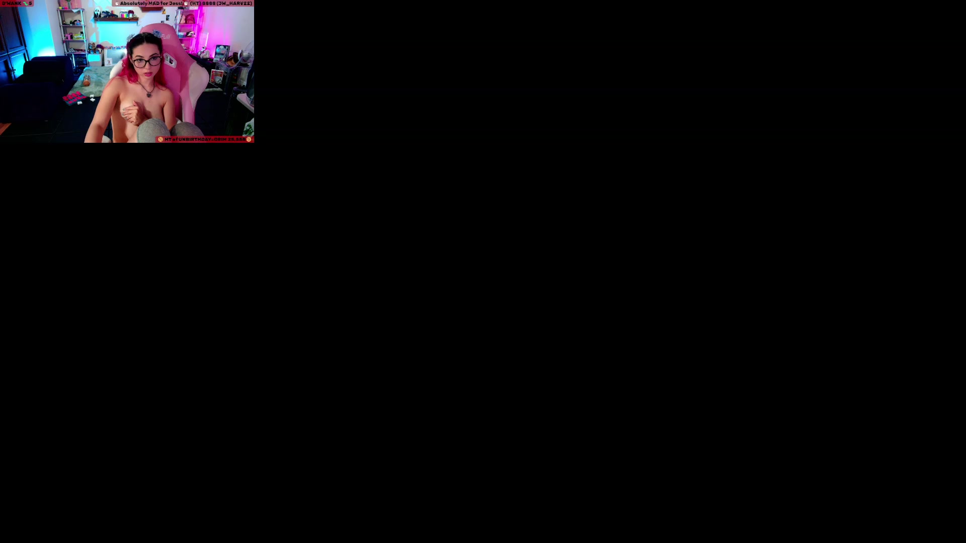 Gallery image thumbnail from JessWhitmore's myfreecams stream on, 11/20/2023, 08:35 image 8 of 20