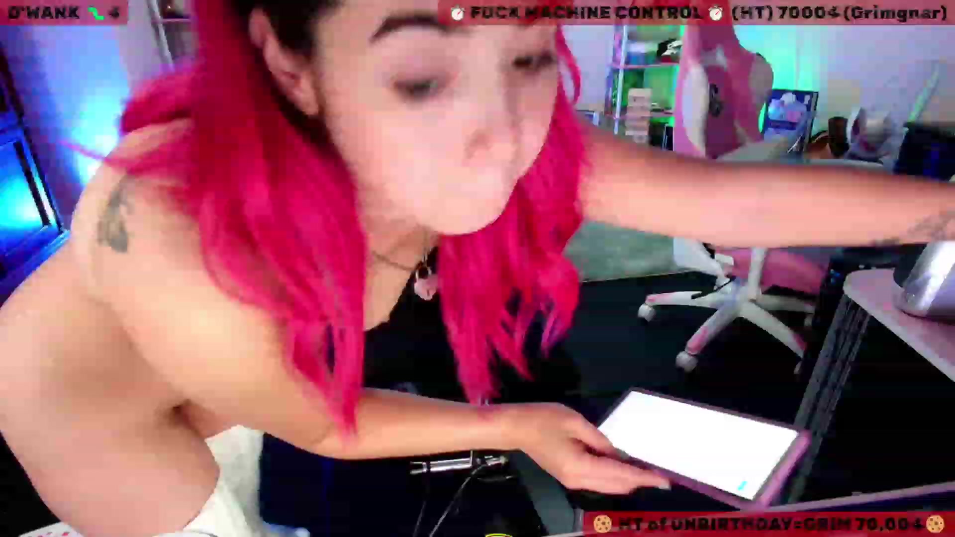 Gallery image thumbnail from JessWhitmore's myfreecams stream on, 11/23/2023, 07:39 image 20 of 20
