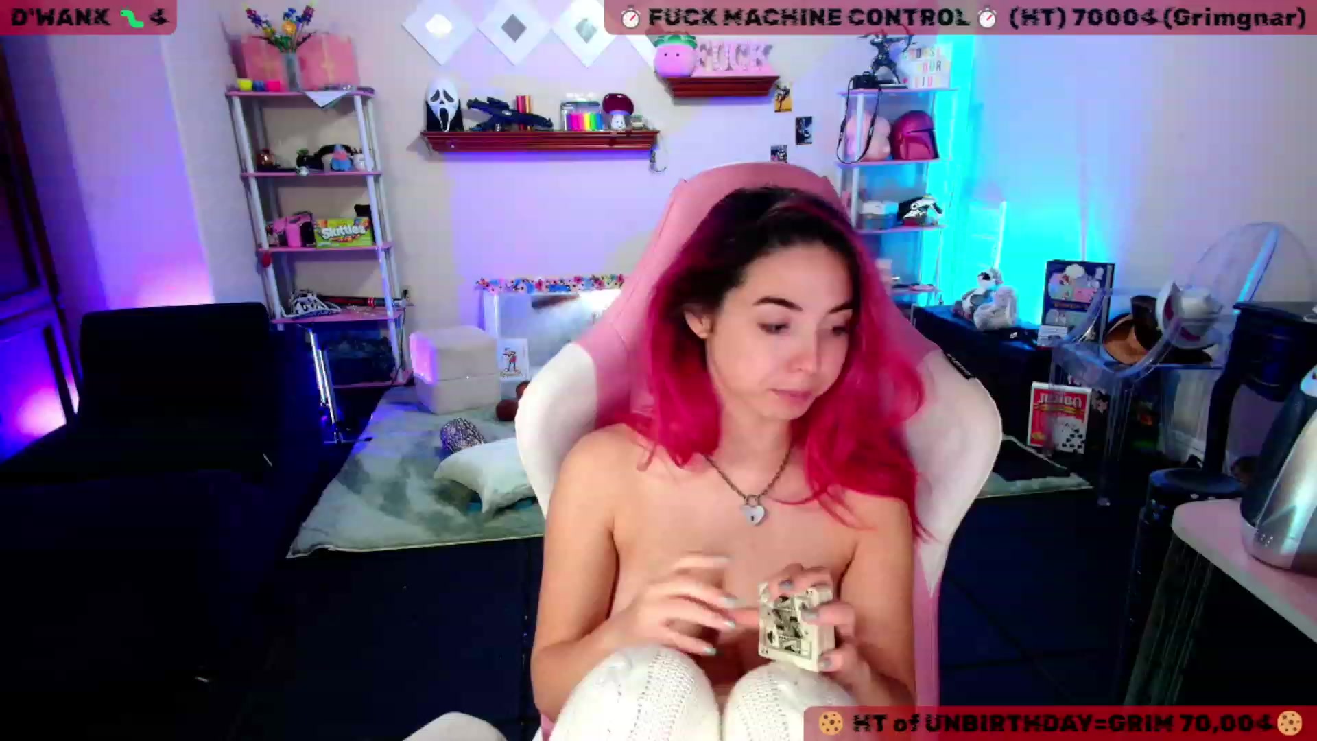 Gallery image thumbnail from JessWhitmore's myfreecams stream on, 11/23/2023, 08:53 image 13 of 20