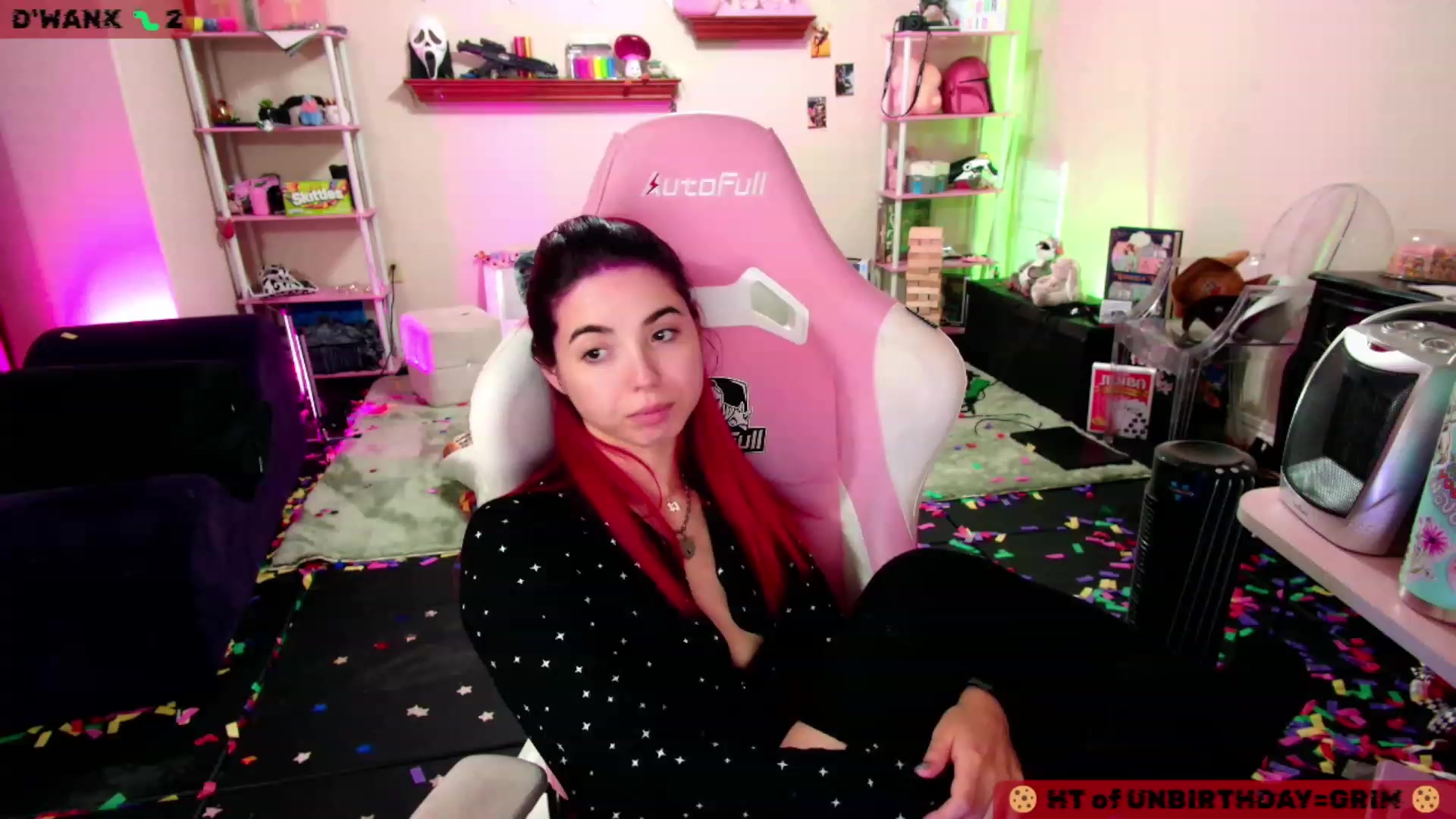 Gallery image thumbnail from JessWhitmore's myfreecams stream on, 11/29/2023, 09:24 image 15 of 20
