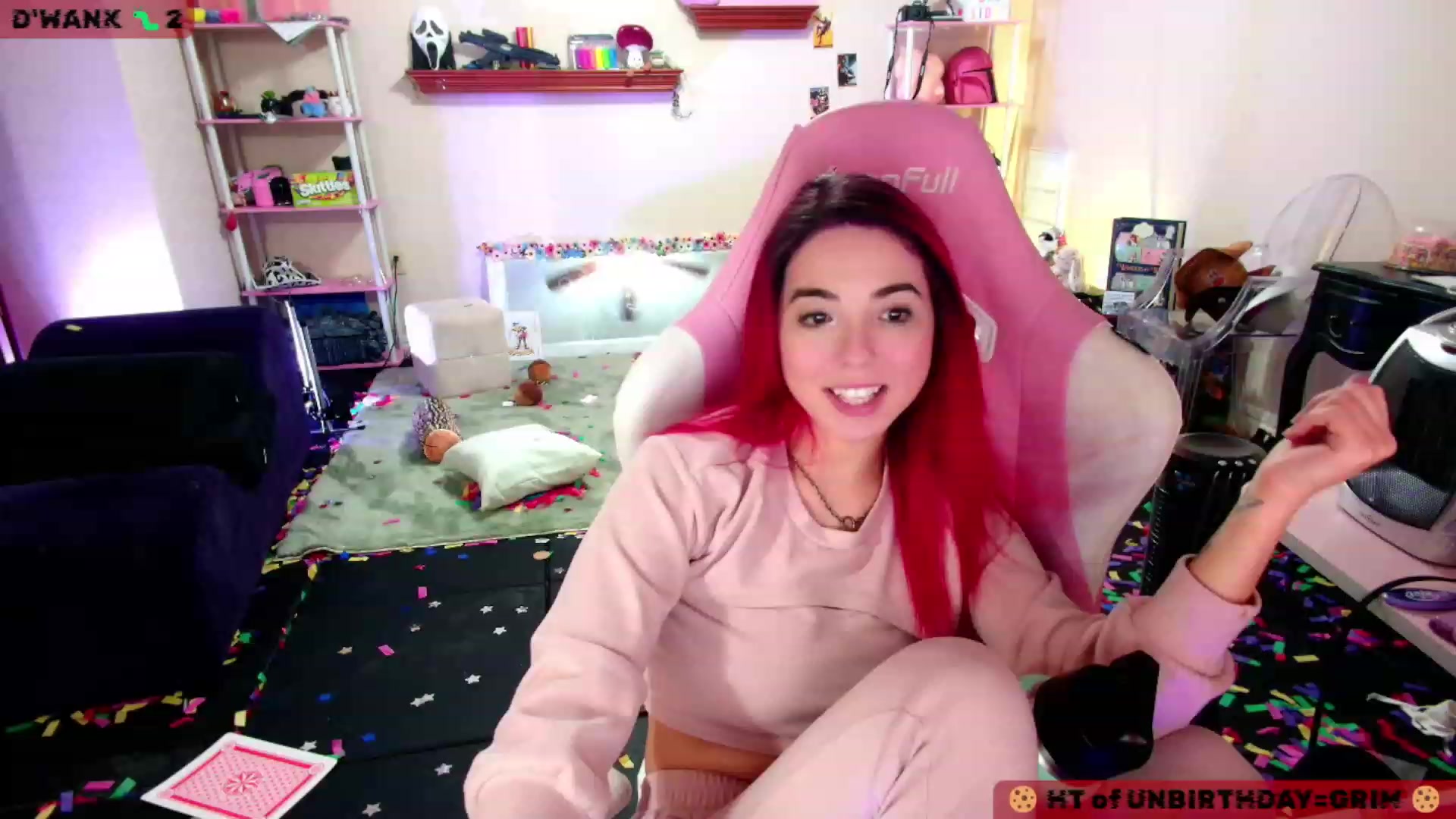 Gallery image thumbnail from JessWhitmore's myfreecams stream on, 11/30/2023, 10:06 image 18 of 20