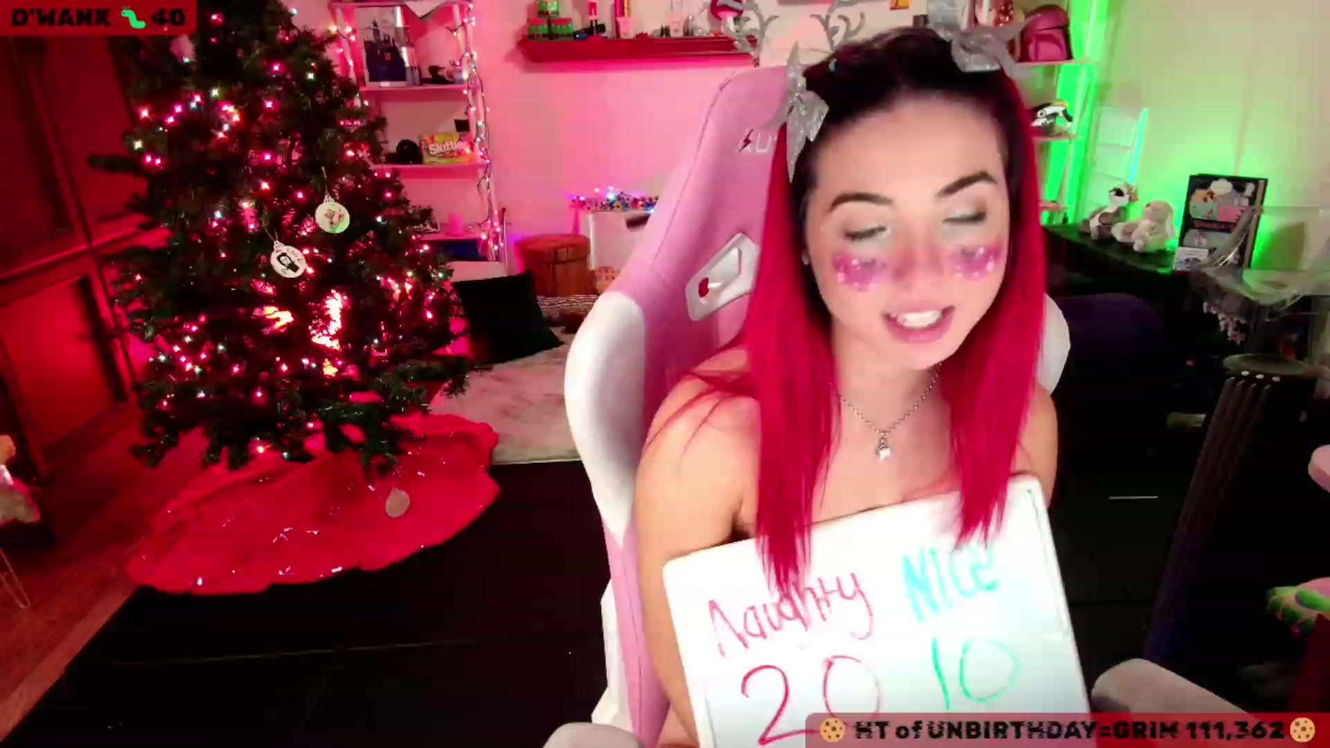 Gallery image thumbnail from JessWhitmore's myfreecams stream on, 12/06/2023, 09:16 image 11 of 20