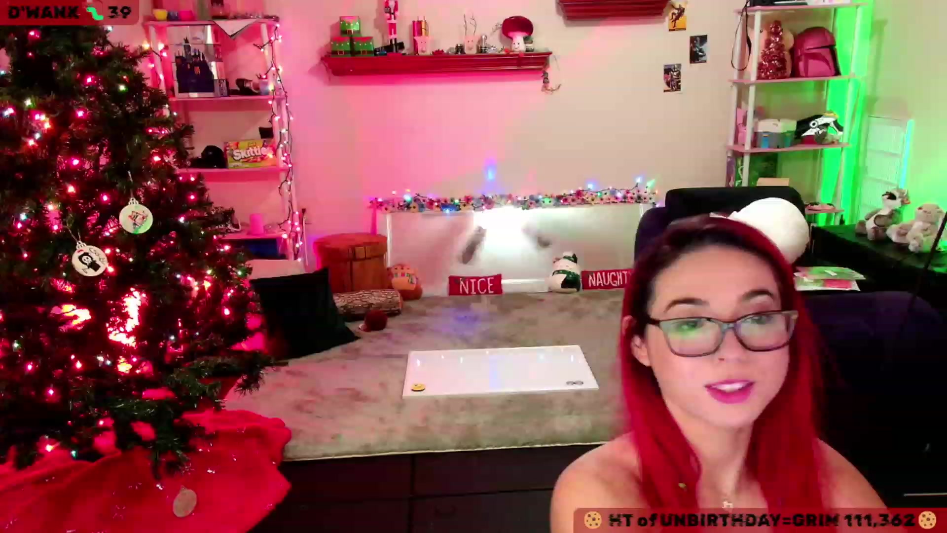 Gallery image thumbnail from JessWhitmore's myfreecams stream on, 12/07/2023, 05:06 image 14 of 20