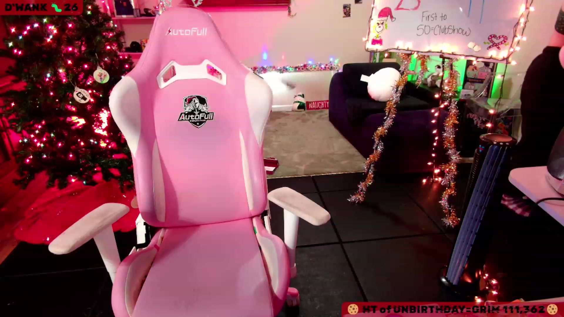 Gallery image thumbnail from JessWhitmore's myfreecams stream on, 12/07/2023, 10:18 image 16 of 20